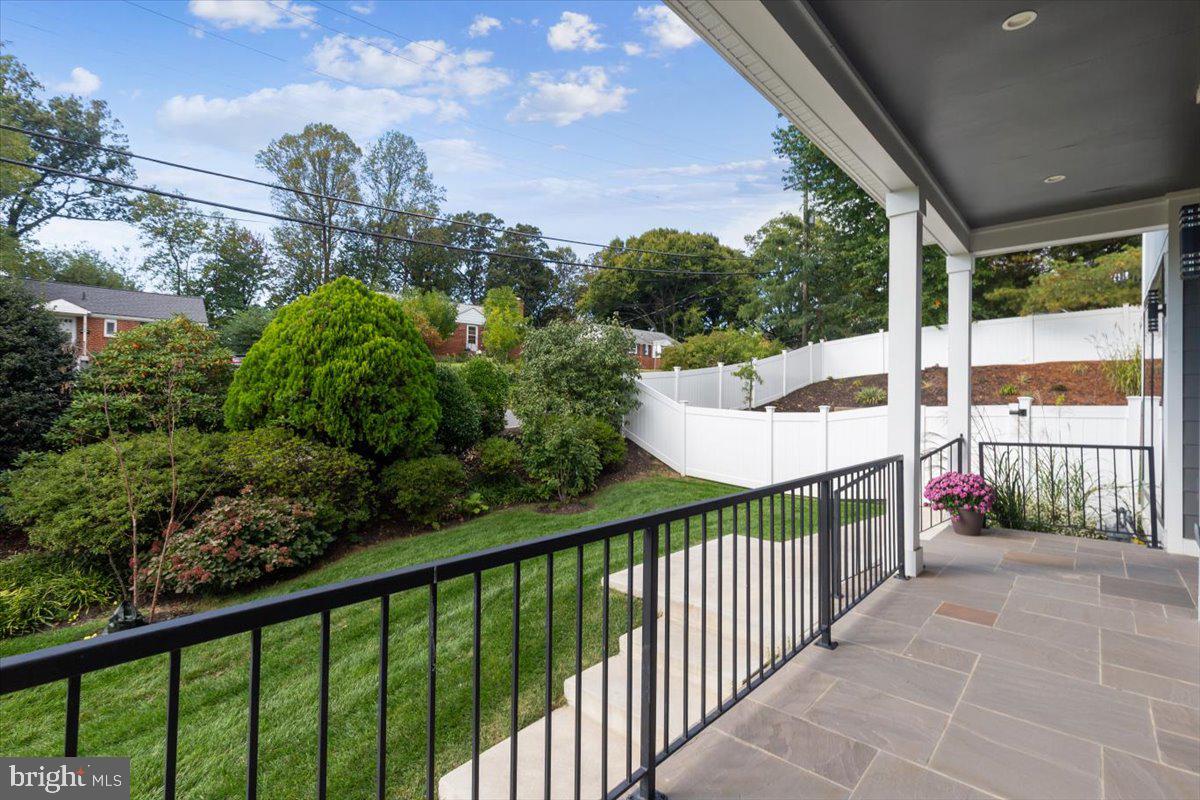 7208 MICHAEL PLACE