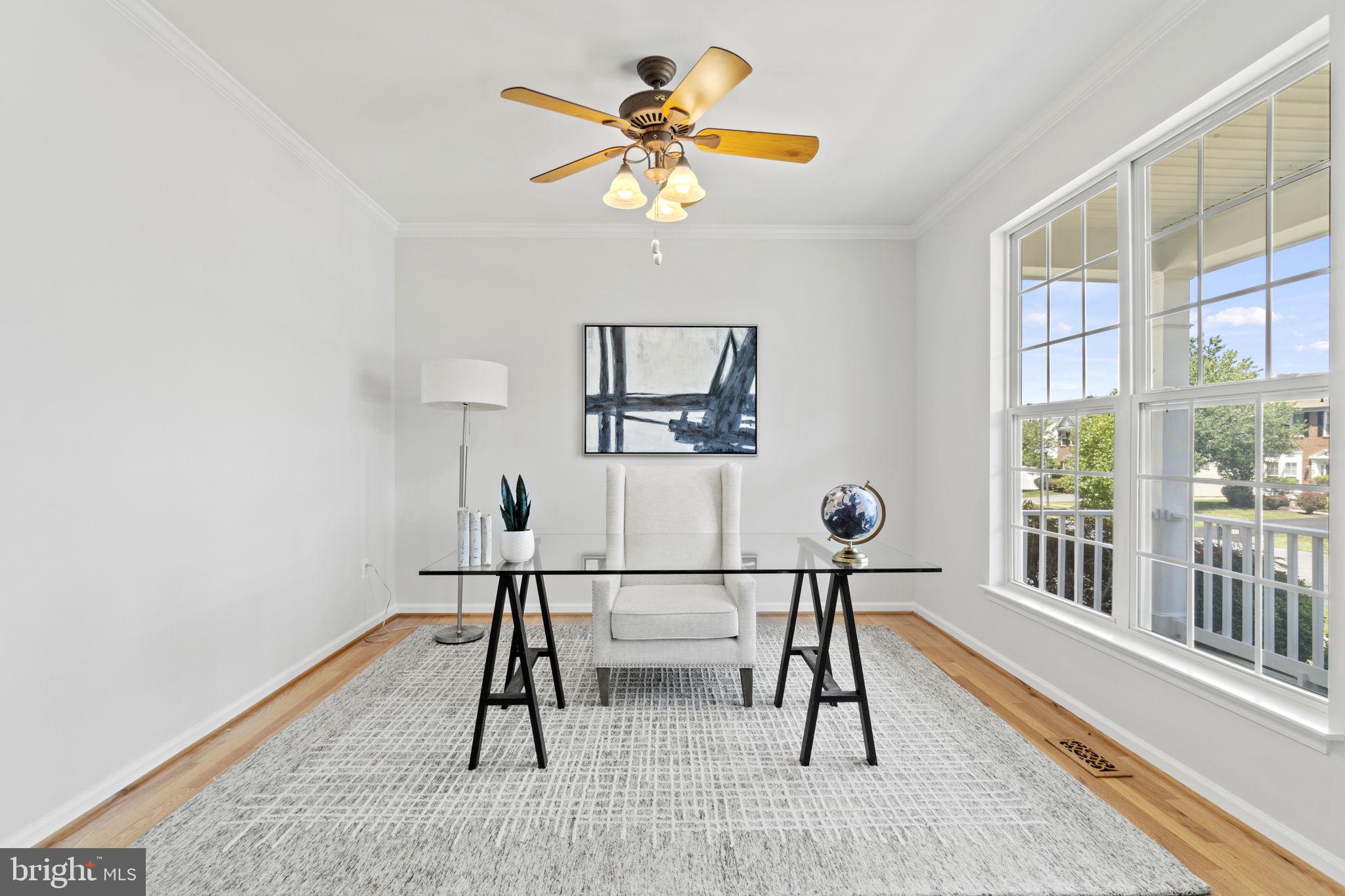 KINGS CROSSING - Residential