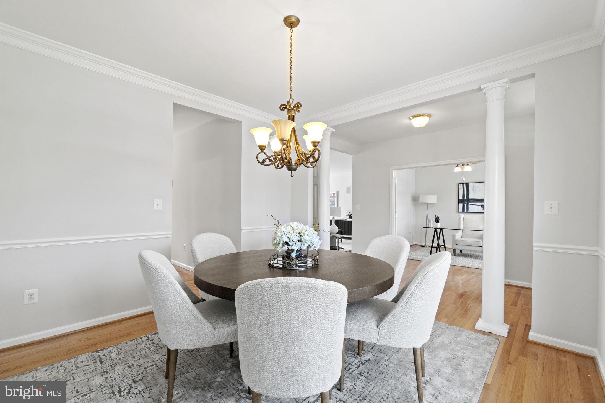 KINGS CROSSING - Residential