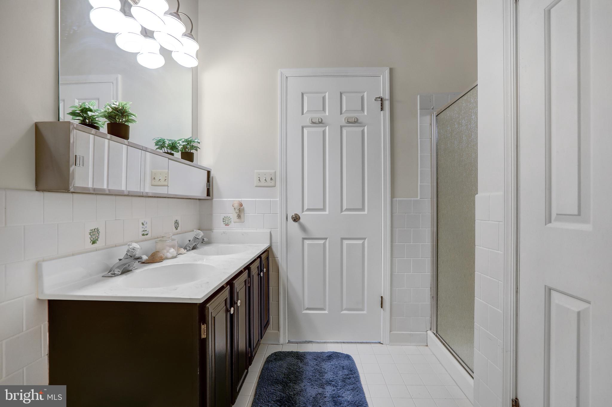 THE CEDARS - Residential