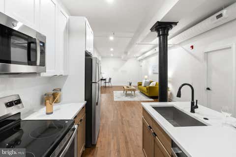Condo For Rent - 240 Hermitage Street #102<br/> PHILADELPHIA, PA 19127