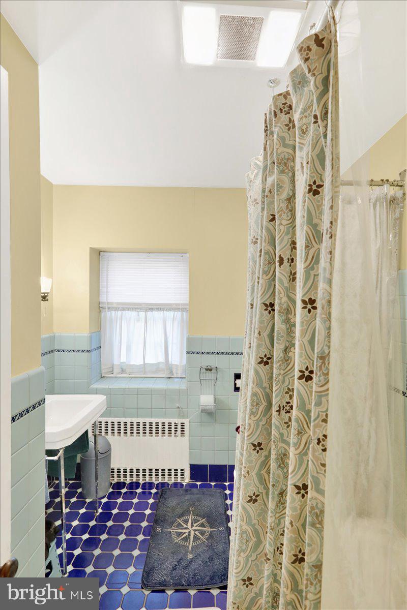 HAMPDEN HEIGHTS - Residential