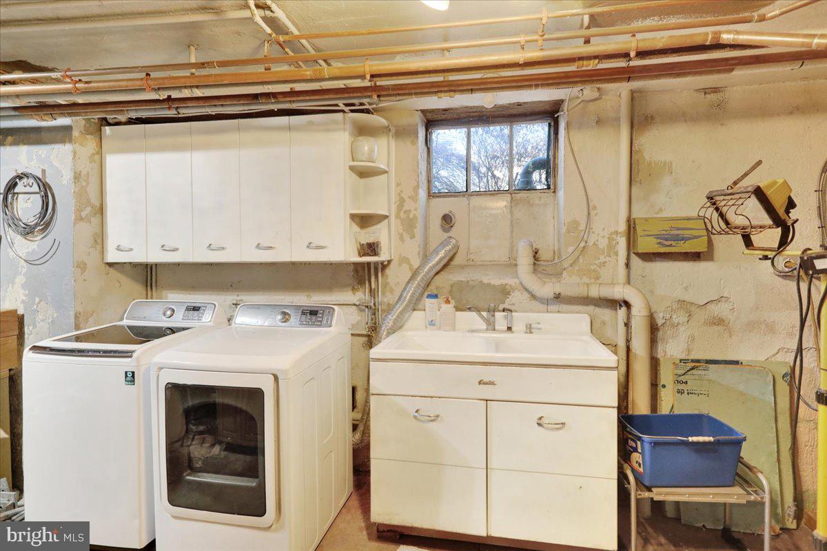 HAMPDEN HEIGHTS - Residential