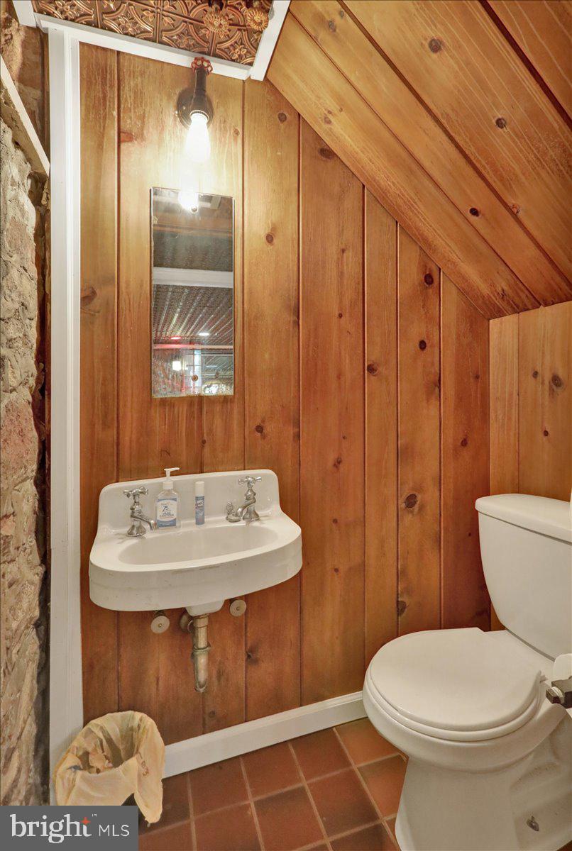 HAMPDEN HEIGHTS - Residential