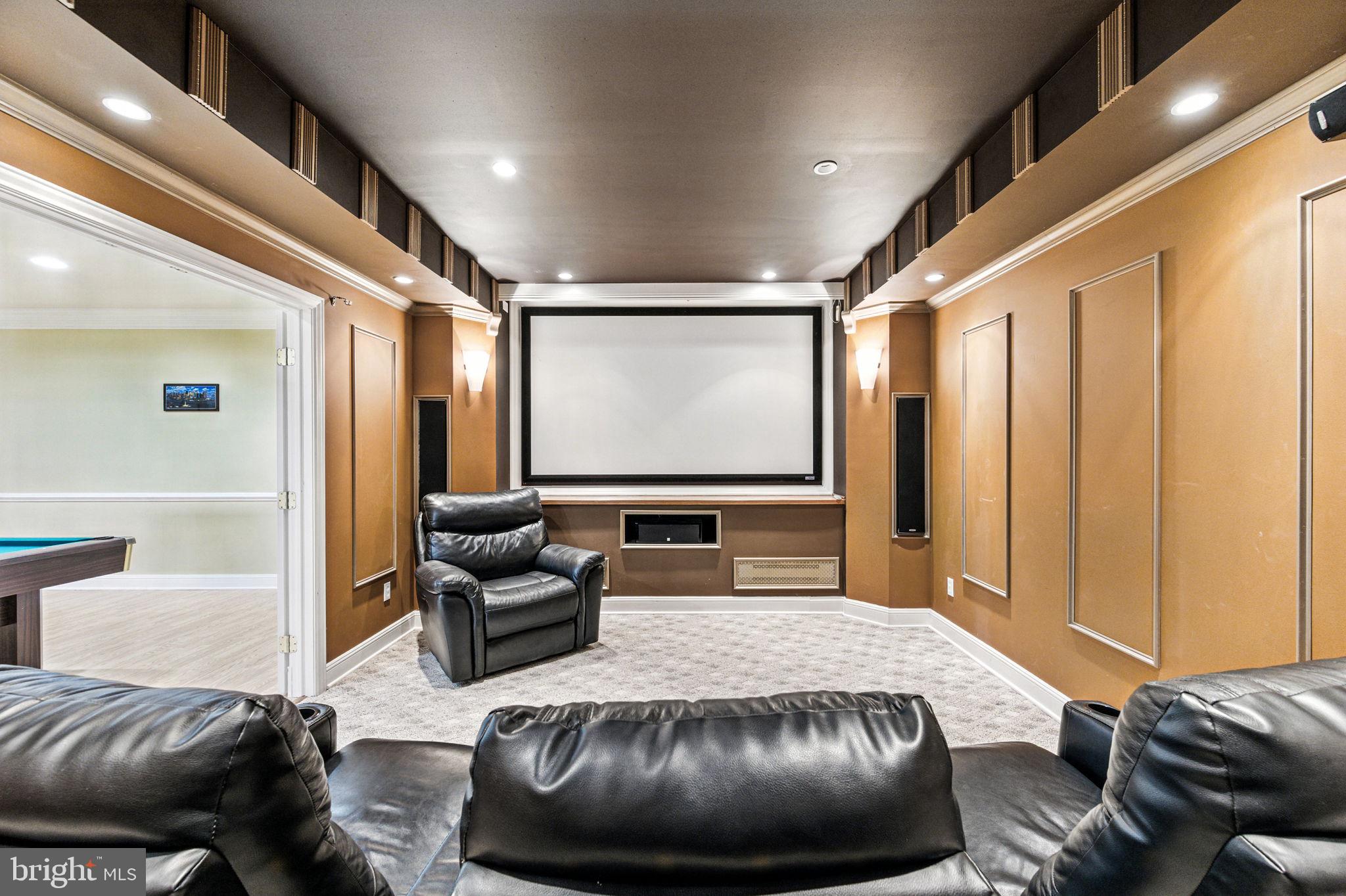 GARNET VALLEY WOODS - Residential