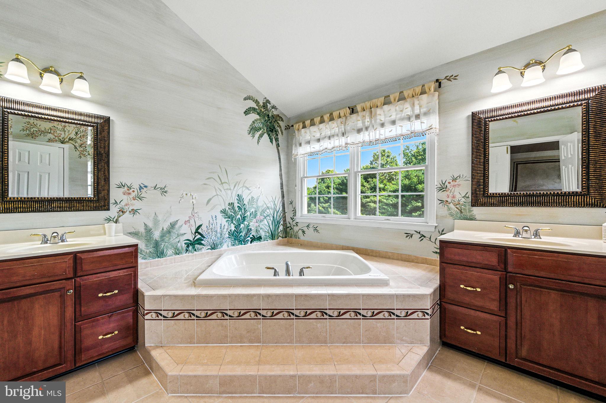 GARNET VALLEY WOODS - Residential