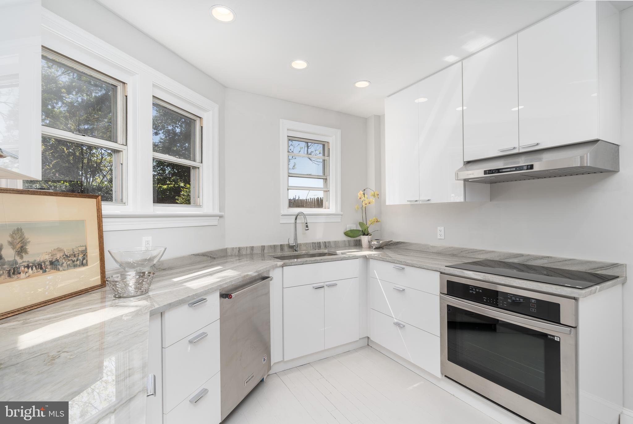 GEORGETOWN - Residential