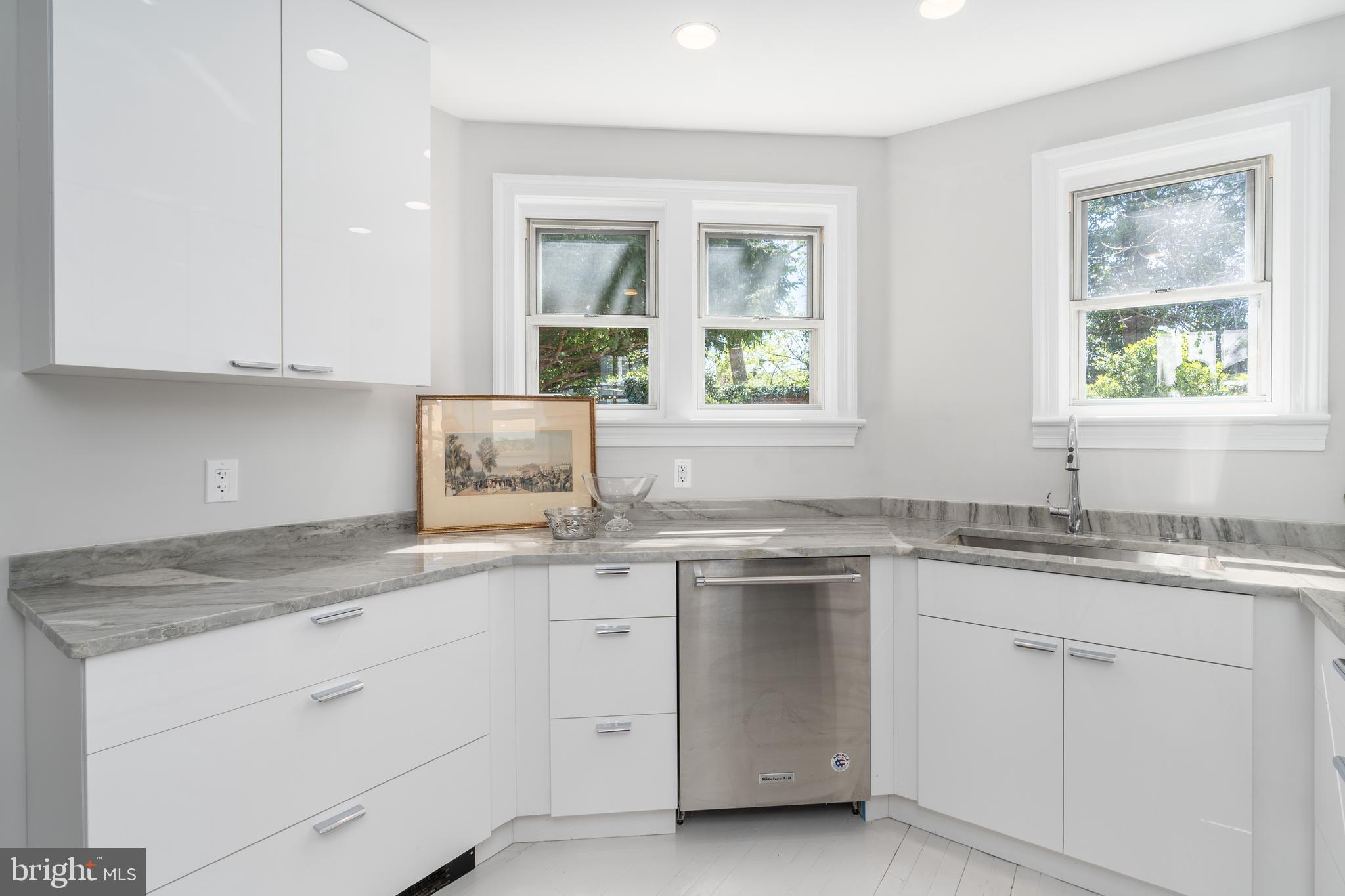 GEORGETOWN - Residential