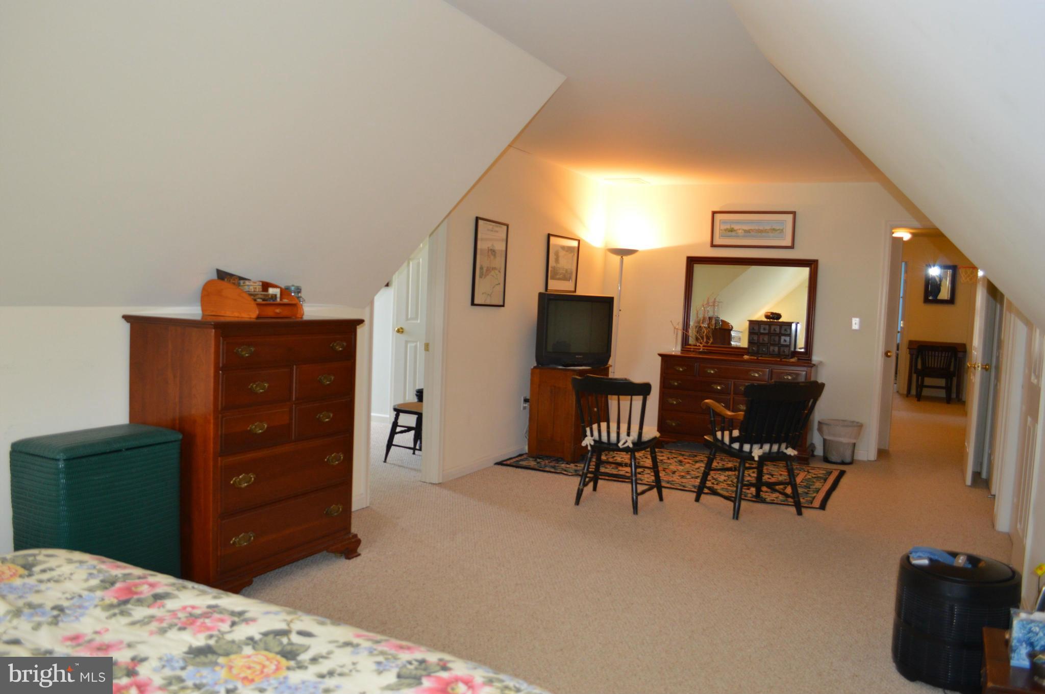 THE FLYWAY - Residential