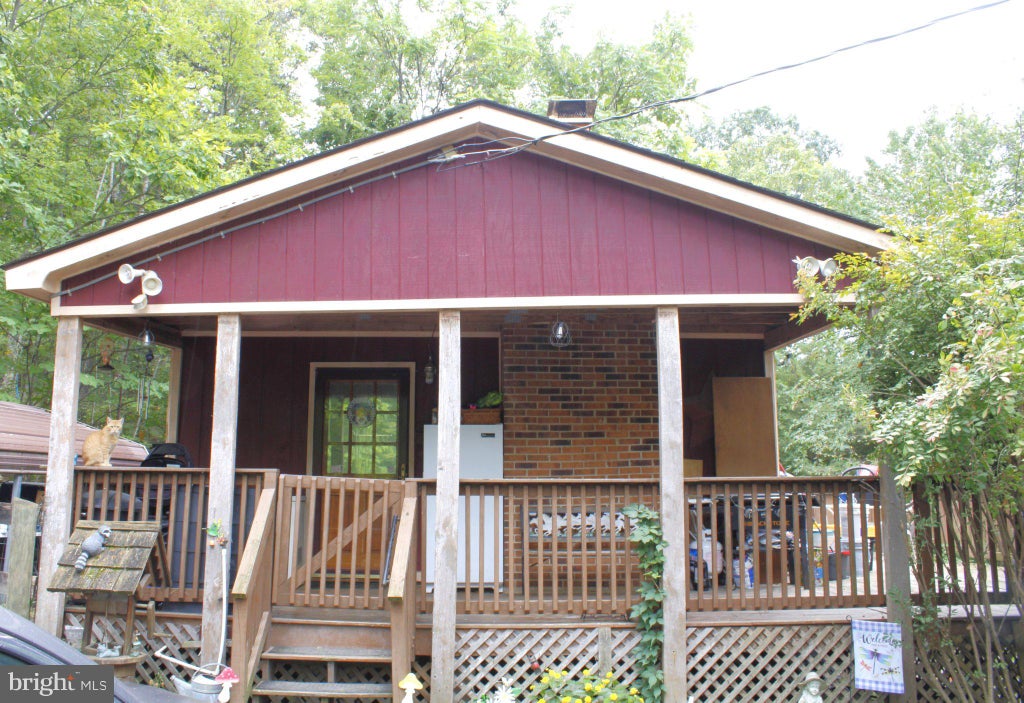 Photo of 214 Rocky Mountain Lane, NEW MARKET, VA 22844 (MLS # VASH2015780)
