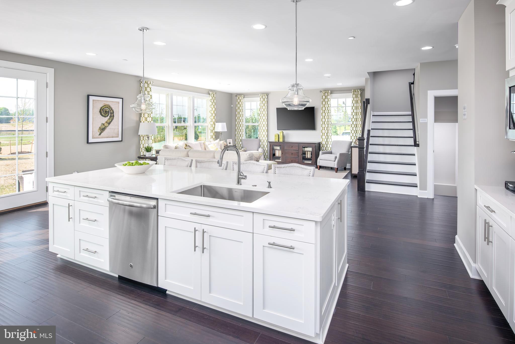 WESTMOUNT - Residential