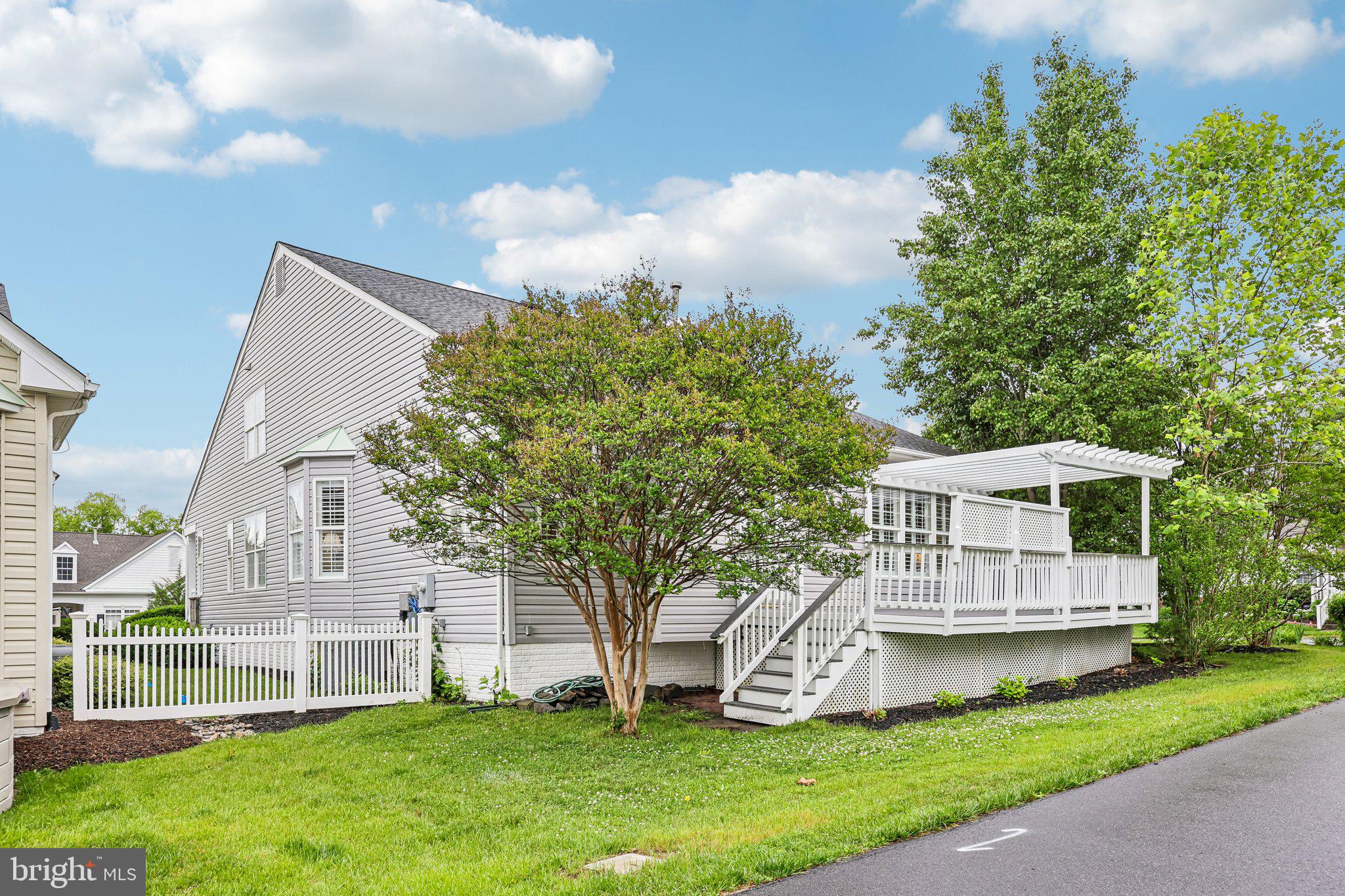 DUNBARTON - Residential