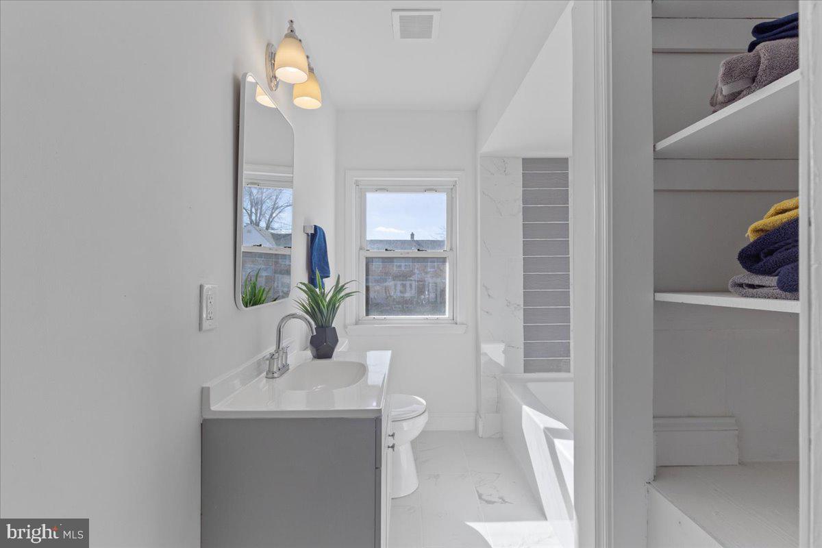 NORTHWOOD - Residential