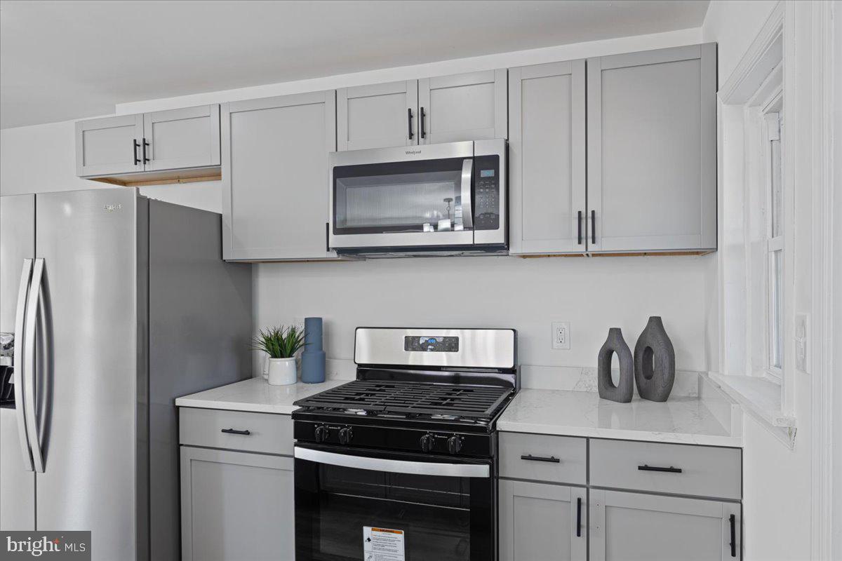 NORTHWOOD - Residential