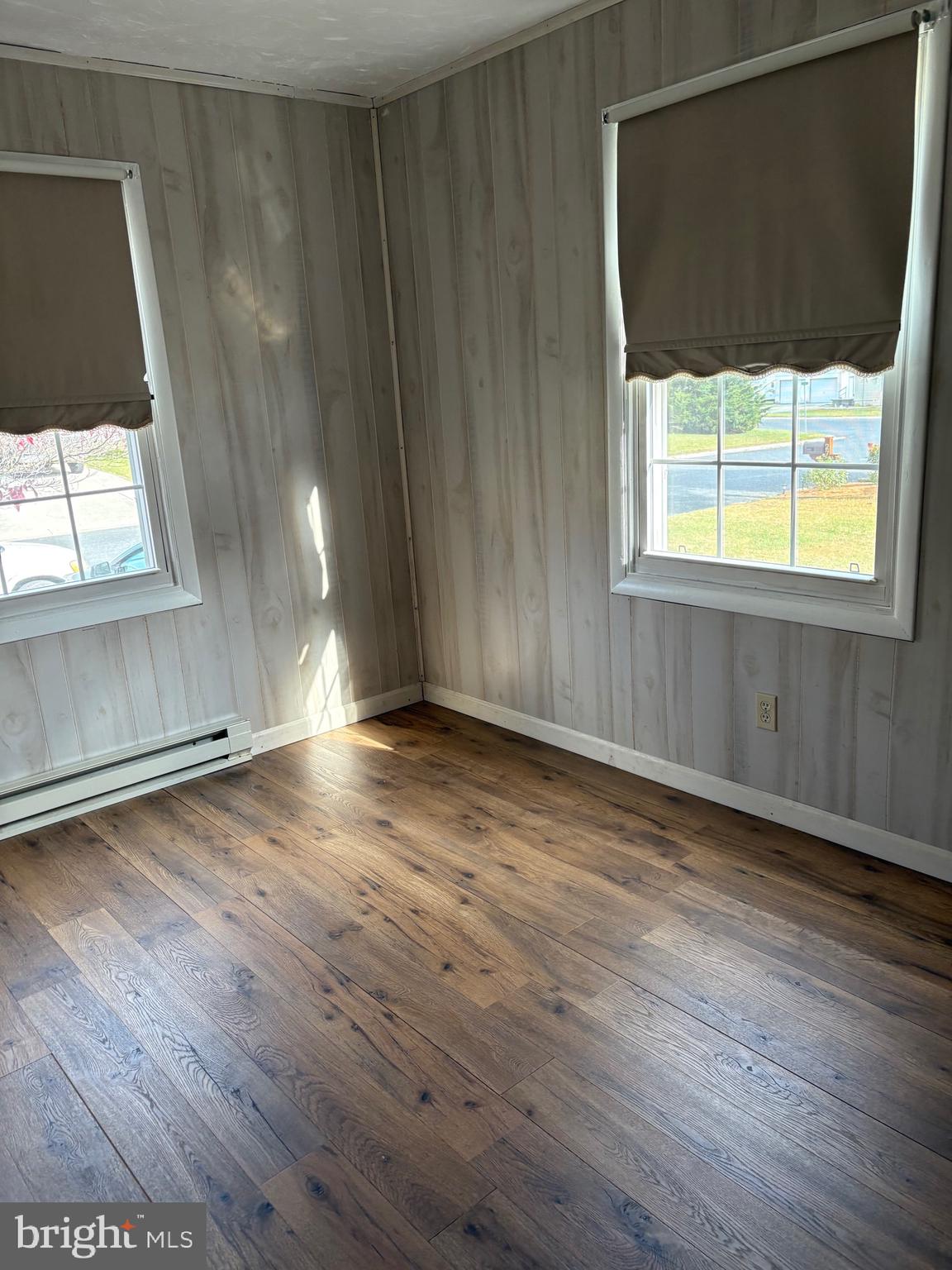 HAMPTON AREA - Residential