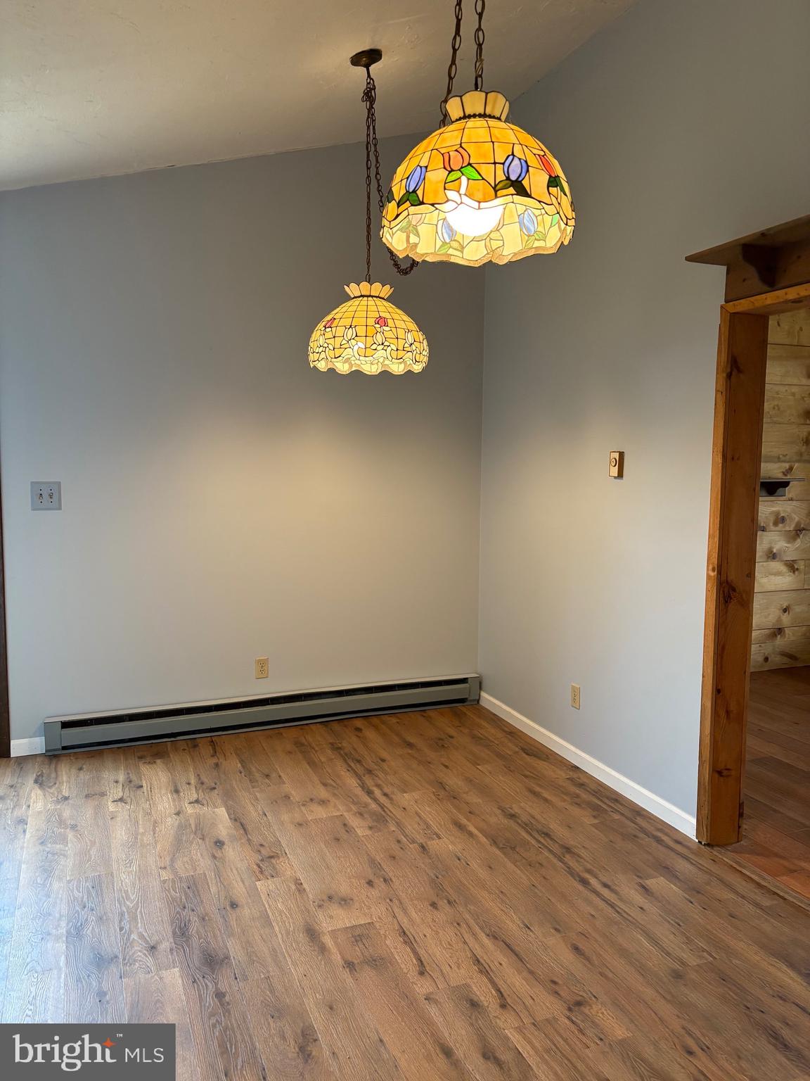 HAMPTON AREA - Residential