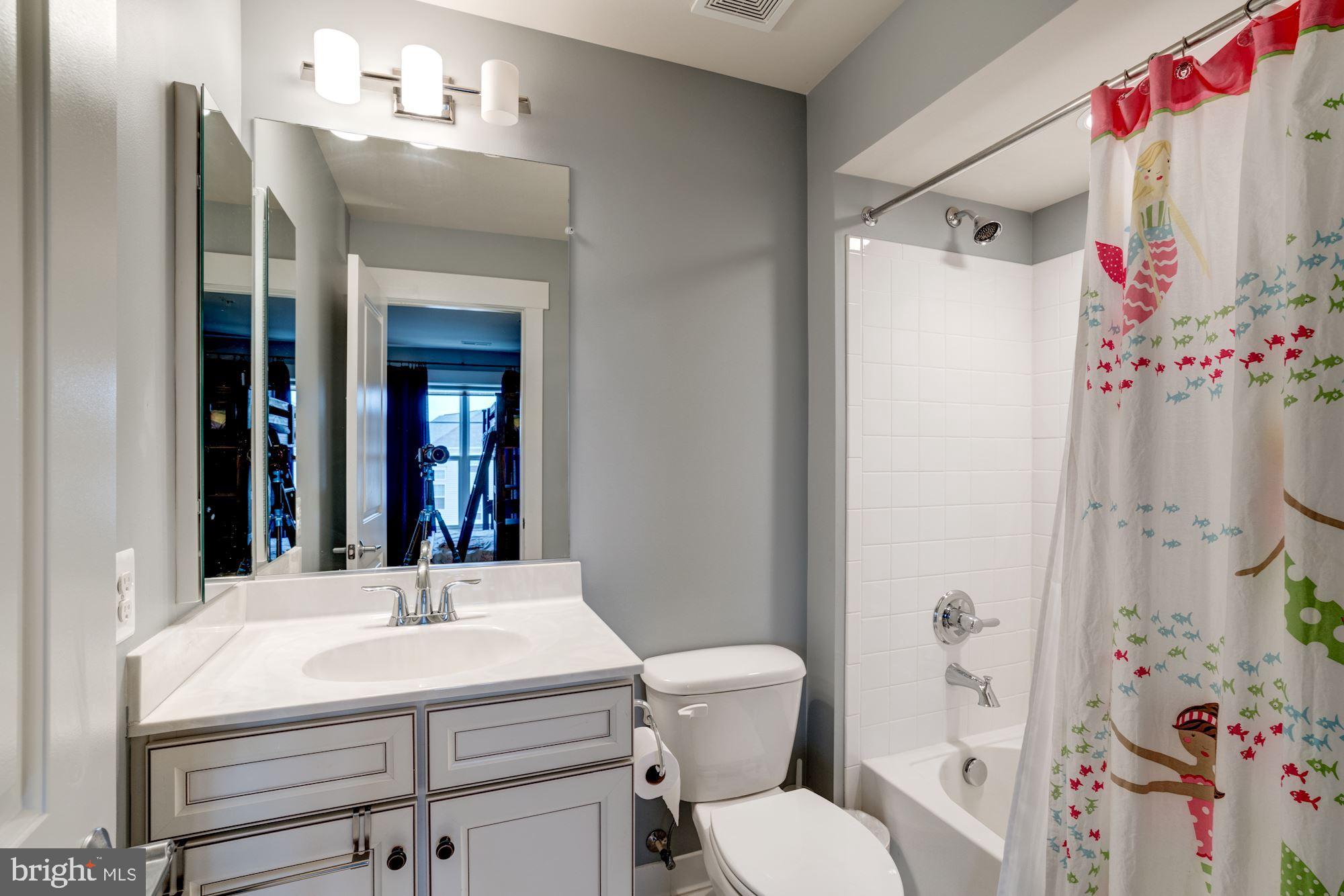 BRAMBLETON OVERLOOK - Residential Lease