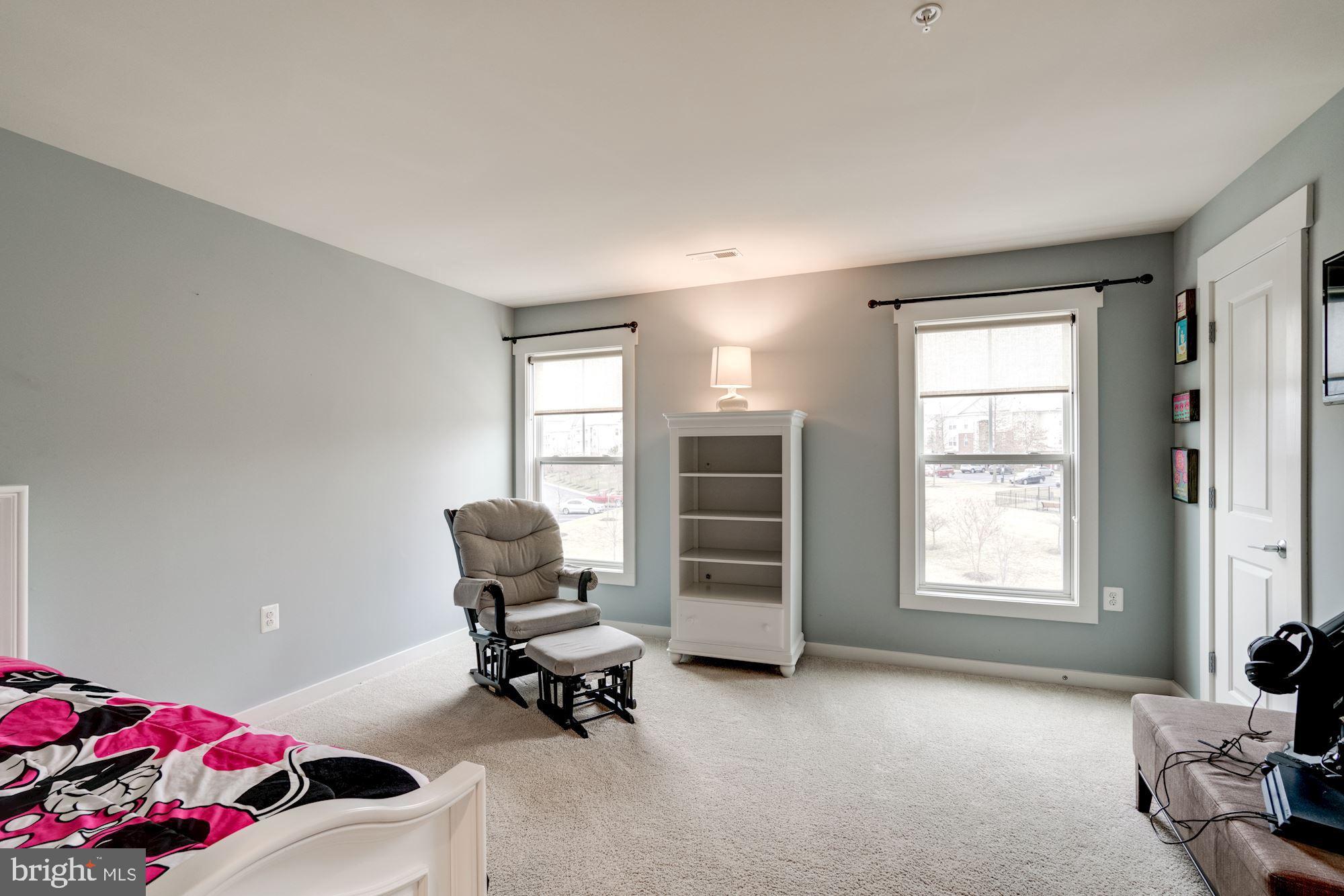 BRAMBLETON OVERLOOK - Residential Lease