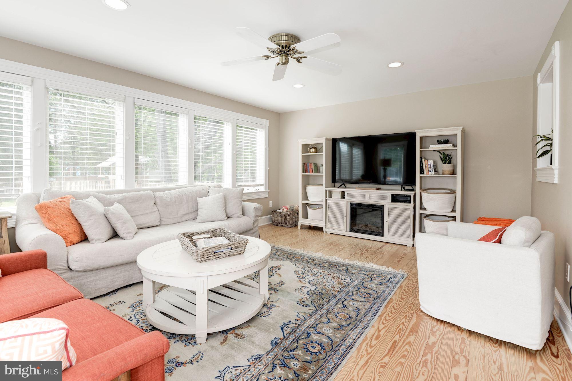 TOWN OF HAMILTON - Residential