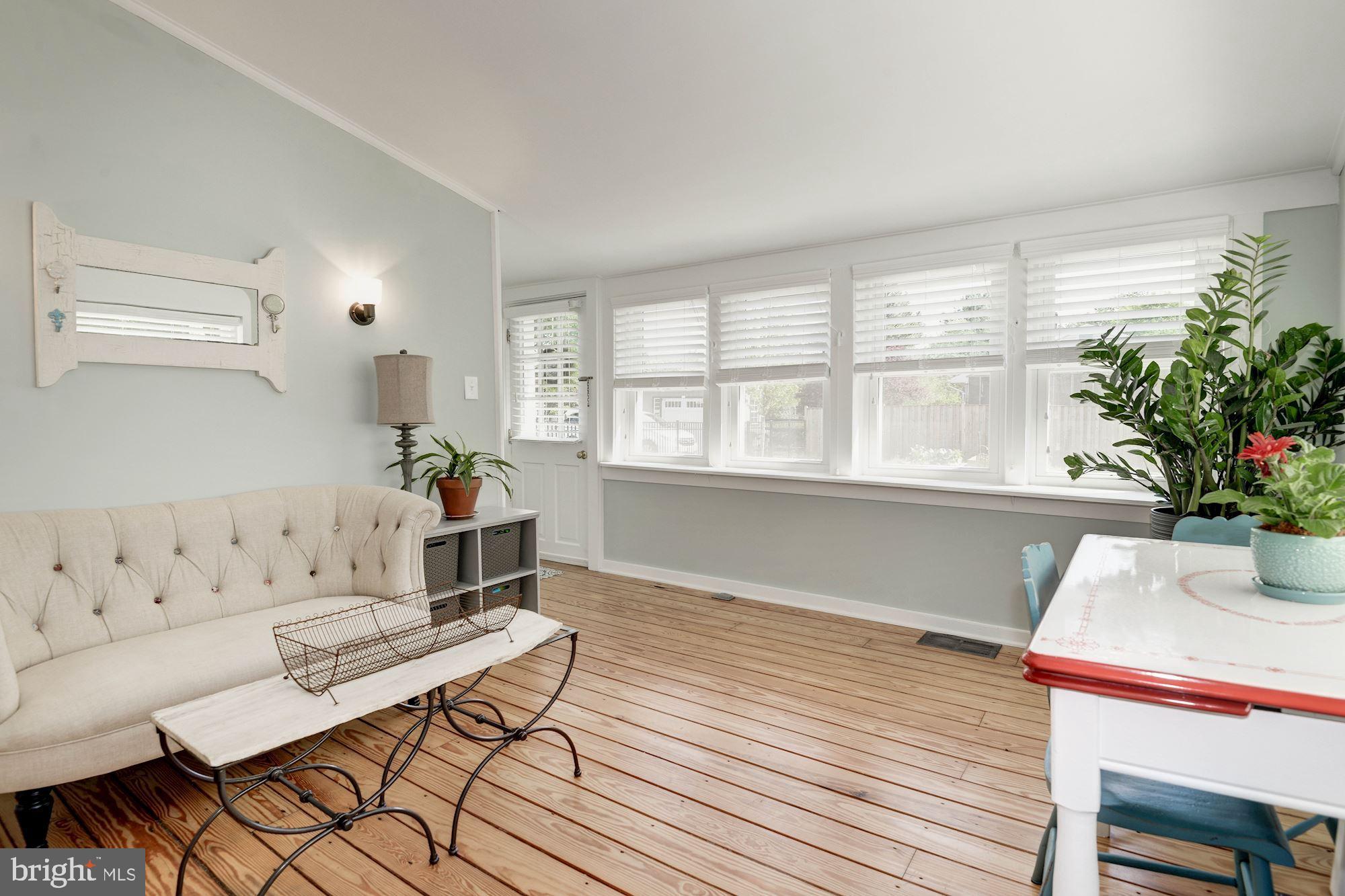 TOWN OF HAMILTON - Residential