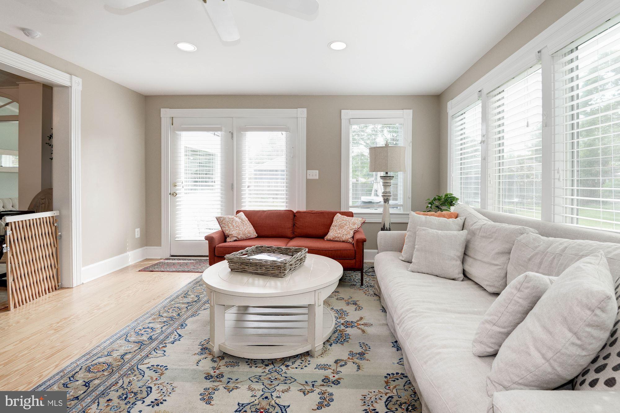 TOWN OF HAMILTON - Residential