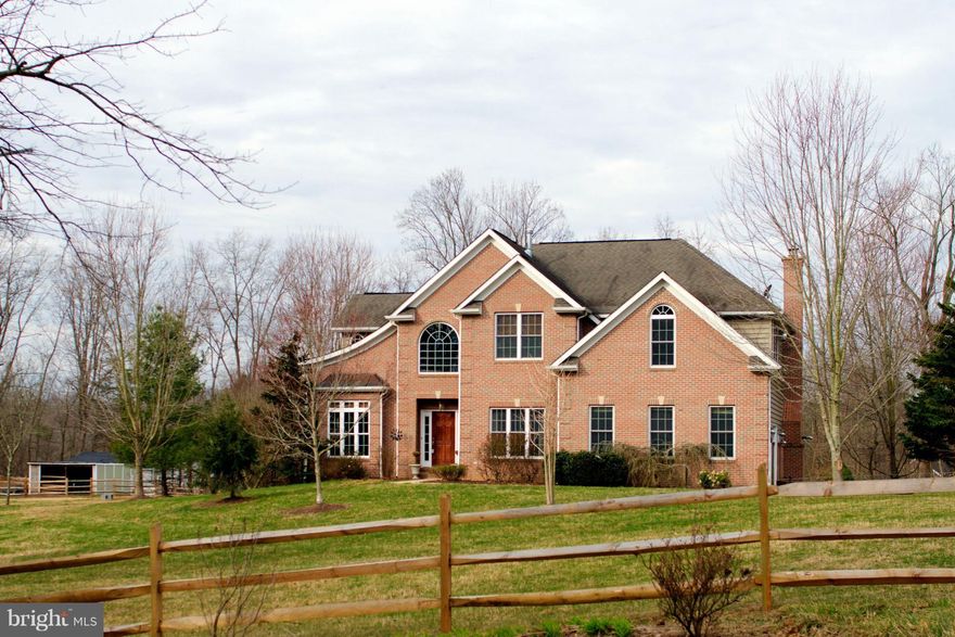 Gorgeous colonial w/ open floor plan sits on picturesque 3.9 acres. Special features include large gourmet kitchen with Corian and stainless appliances, light-filled great room w/ FP, Formal LR, DR, large master bedroom w/ sitting room & Luxurious master bath. Farmette ideal for animals. Fully fenced, Run in shed w/ electric & water. Must see this beautiful country retreat! Motivated Seller!
