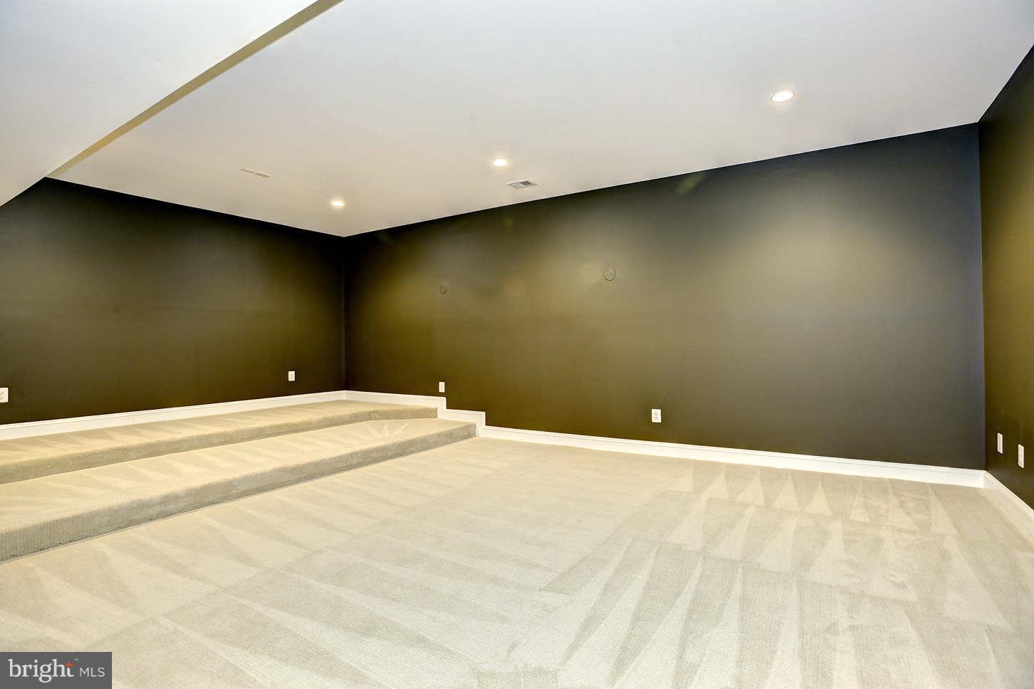 BROOKHAVEN - Residential