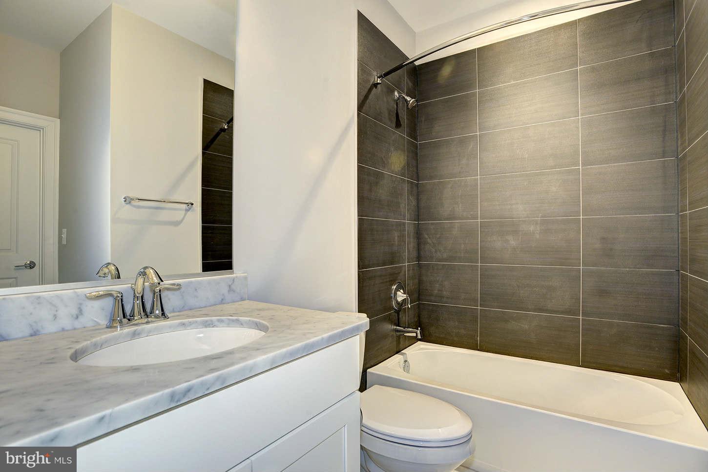 BROOKHAVEN - Residential