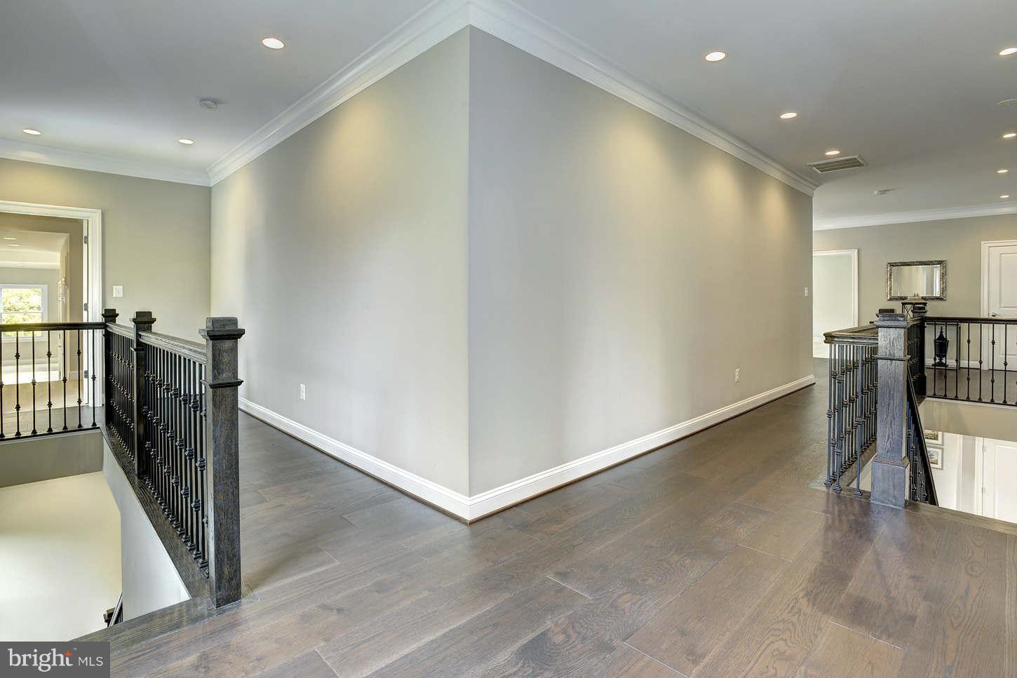 BROOKHAVEN - Residential