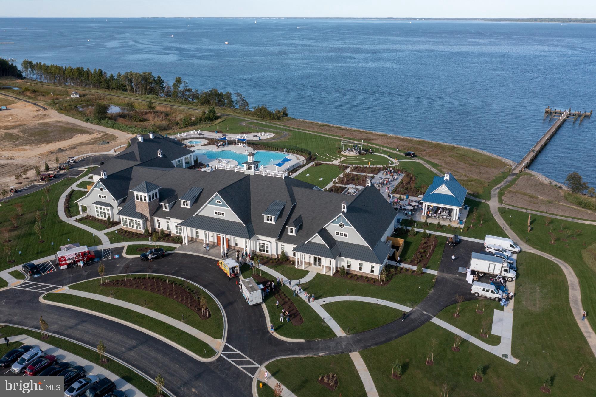 FOUR SEASONS AT KENT ISLAND - Residential