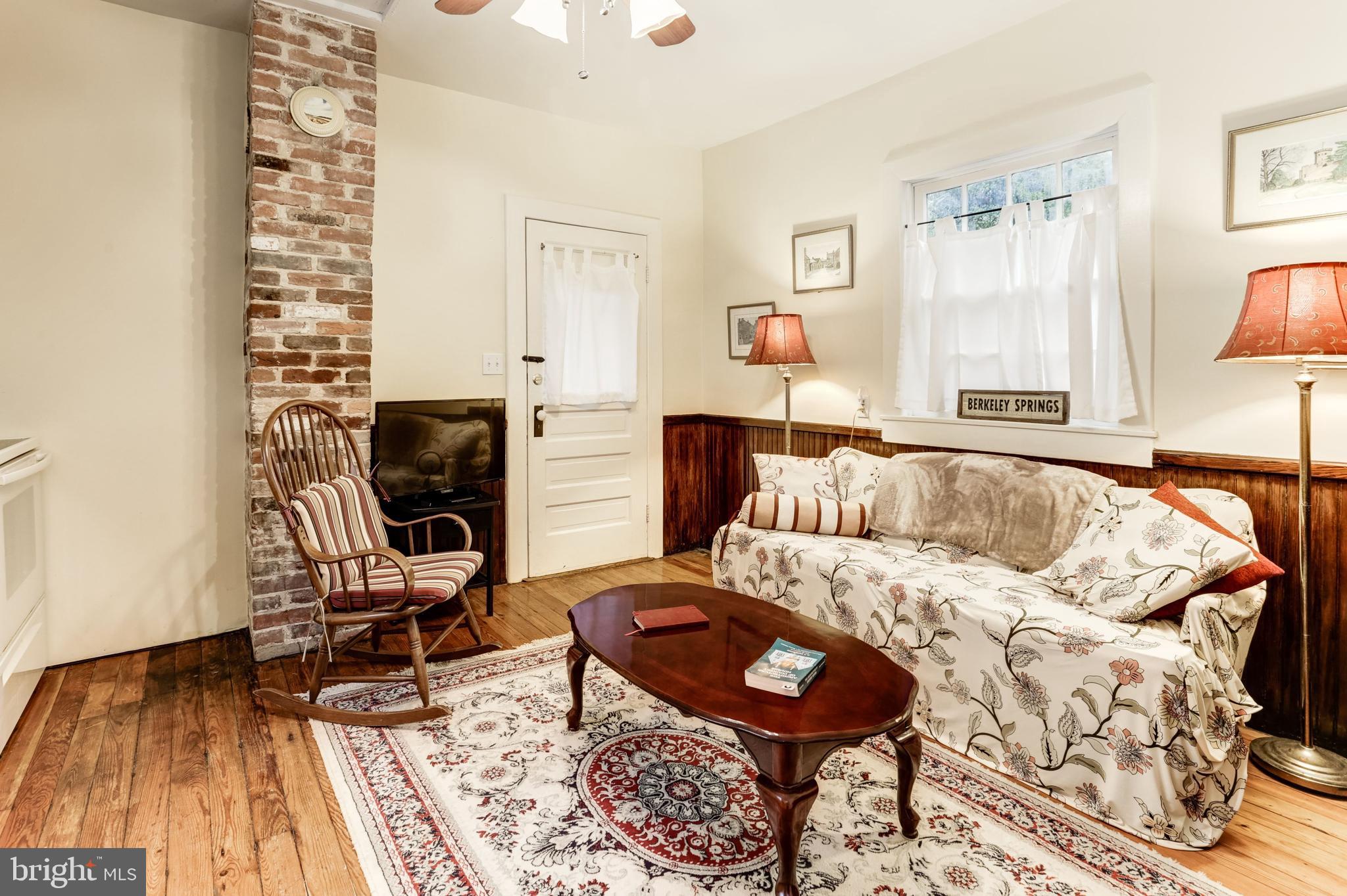 BERKELEY SPRINGS - Residential