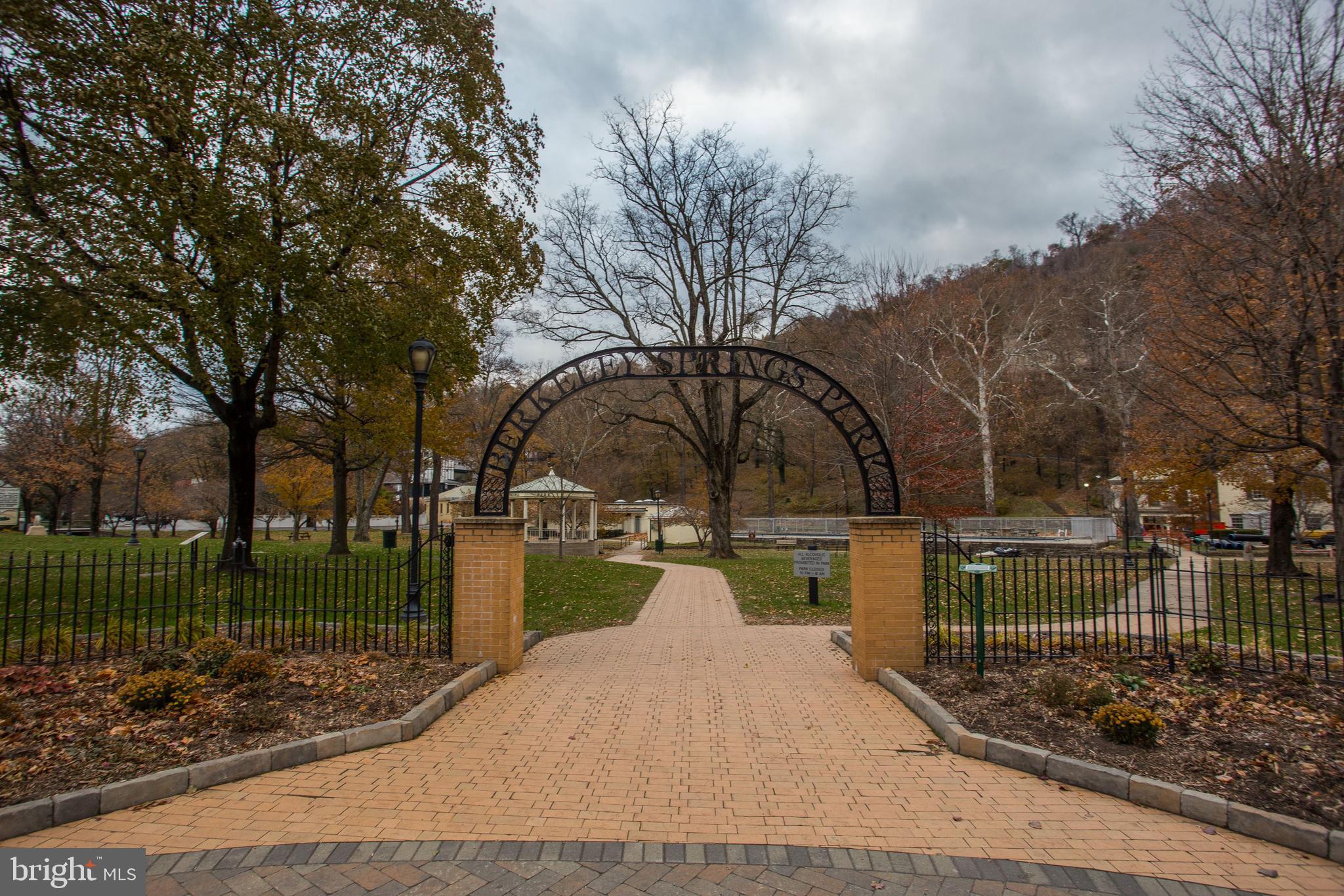 BERKELEY SPRINGS - Residential