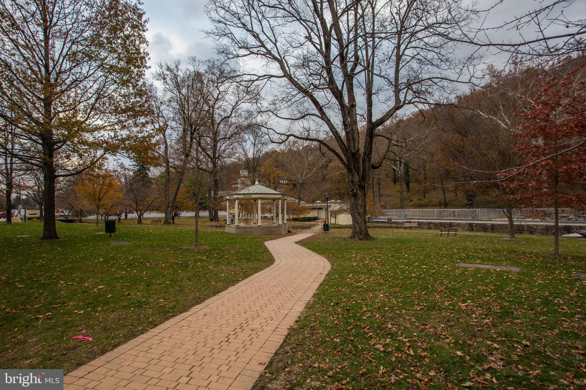 BERKELEY SPRINGS - Residential