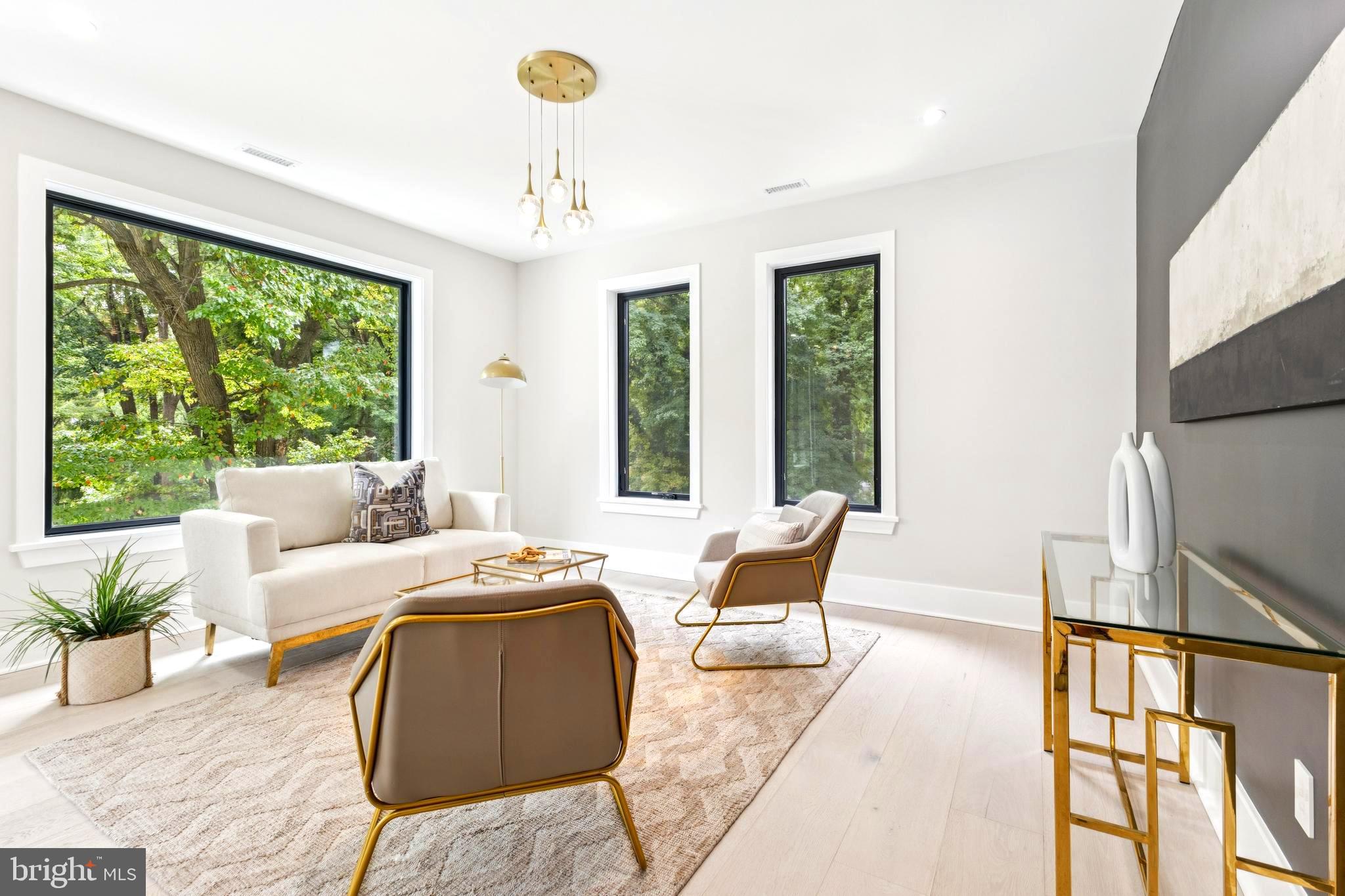 BROOK HILLS ESTATE - Residential