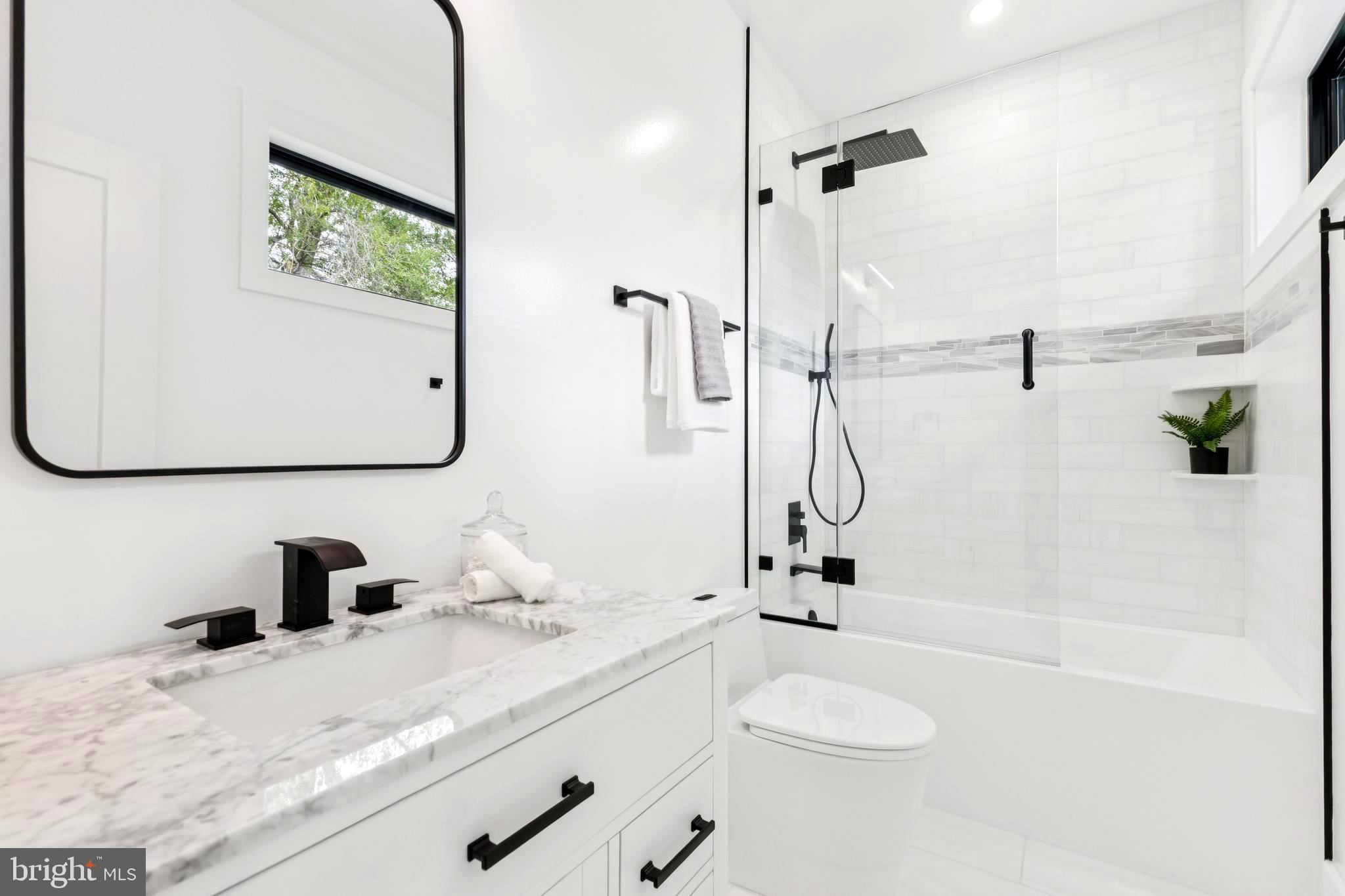 BROOK HILLS ESTATE - Residential