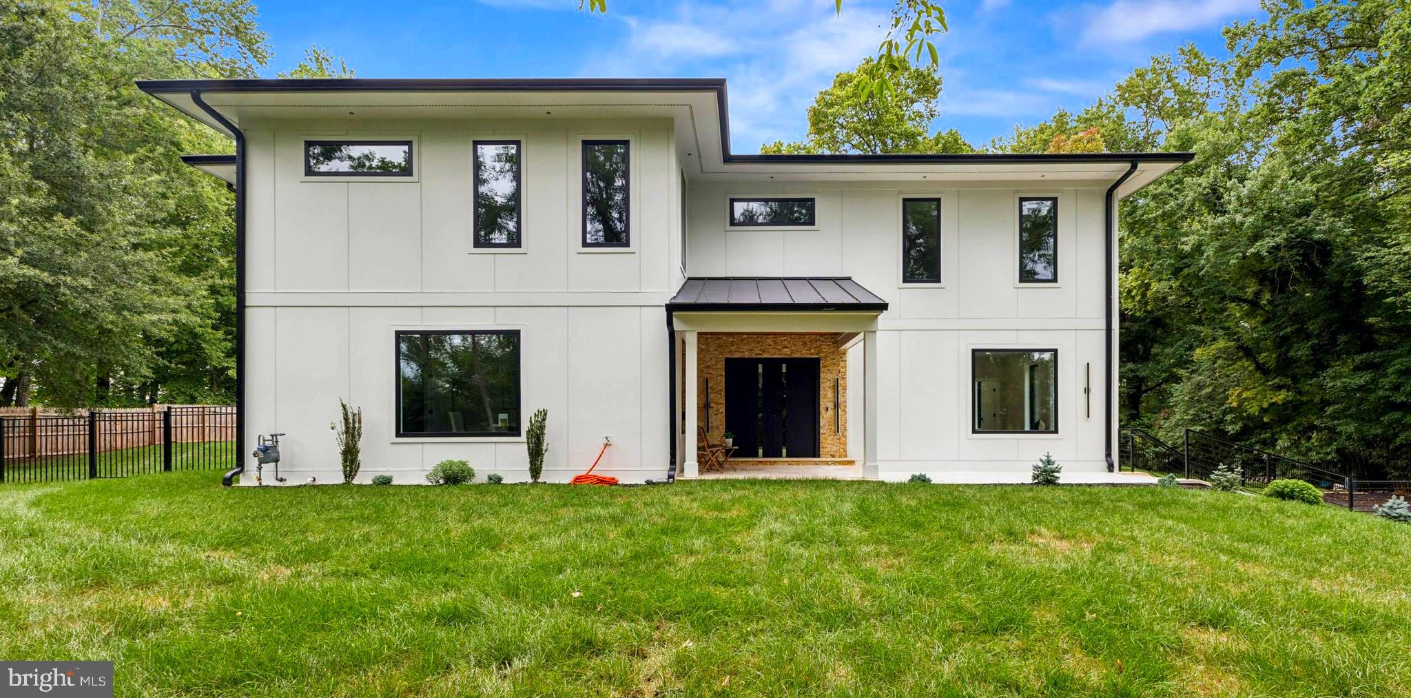 5005 RAVENSWORTH ROAD