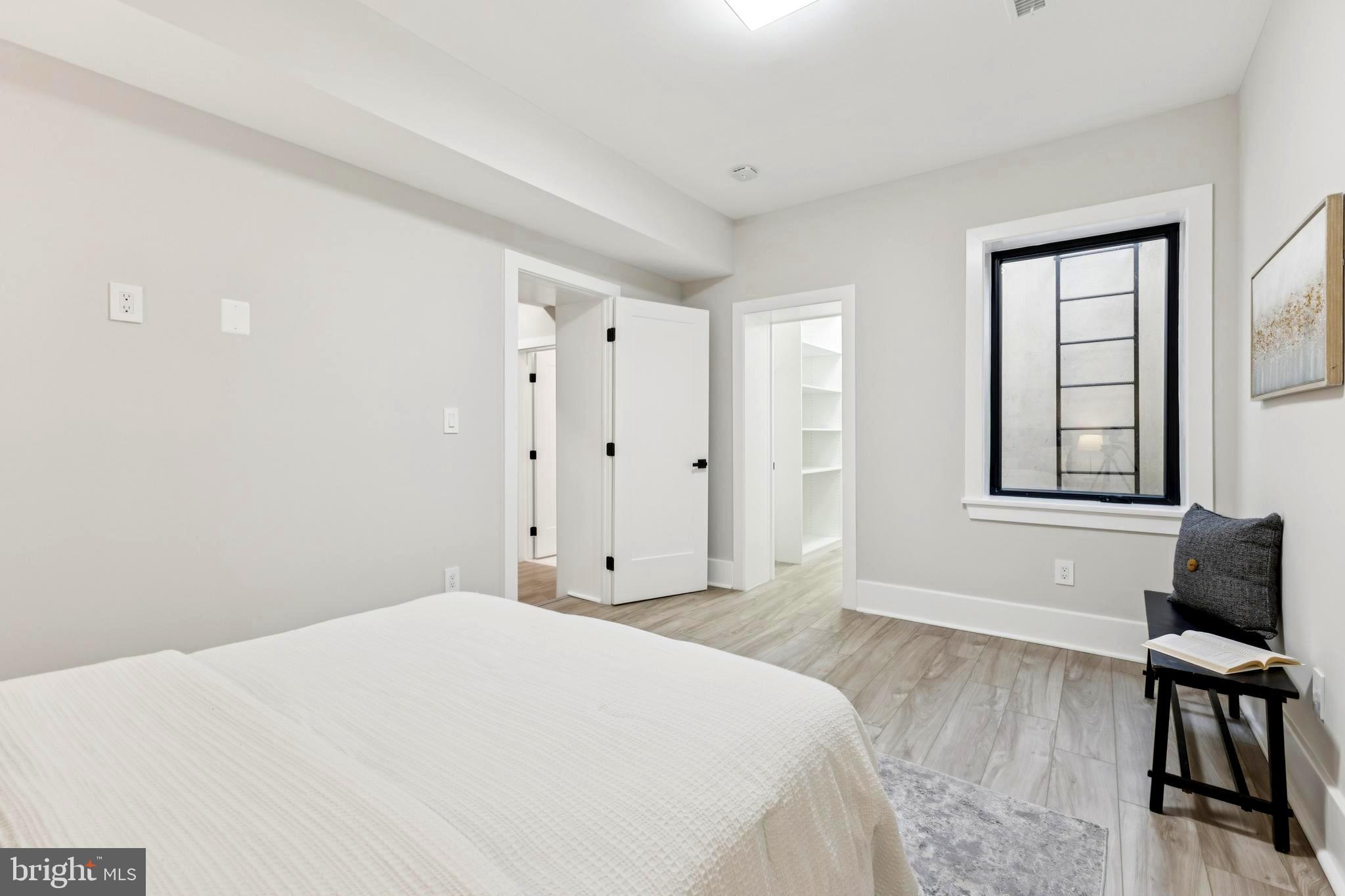 BROOK HILLS ESTATE - Residential