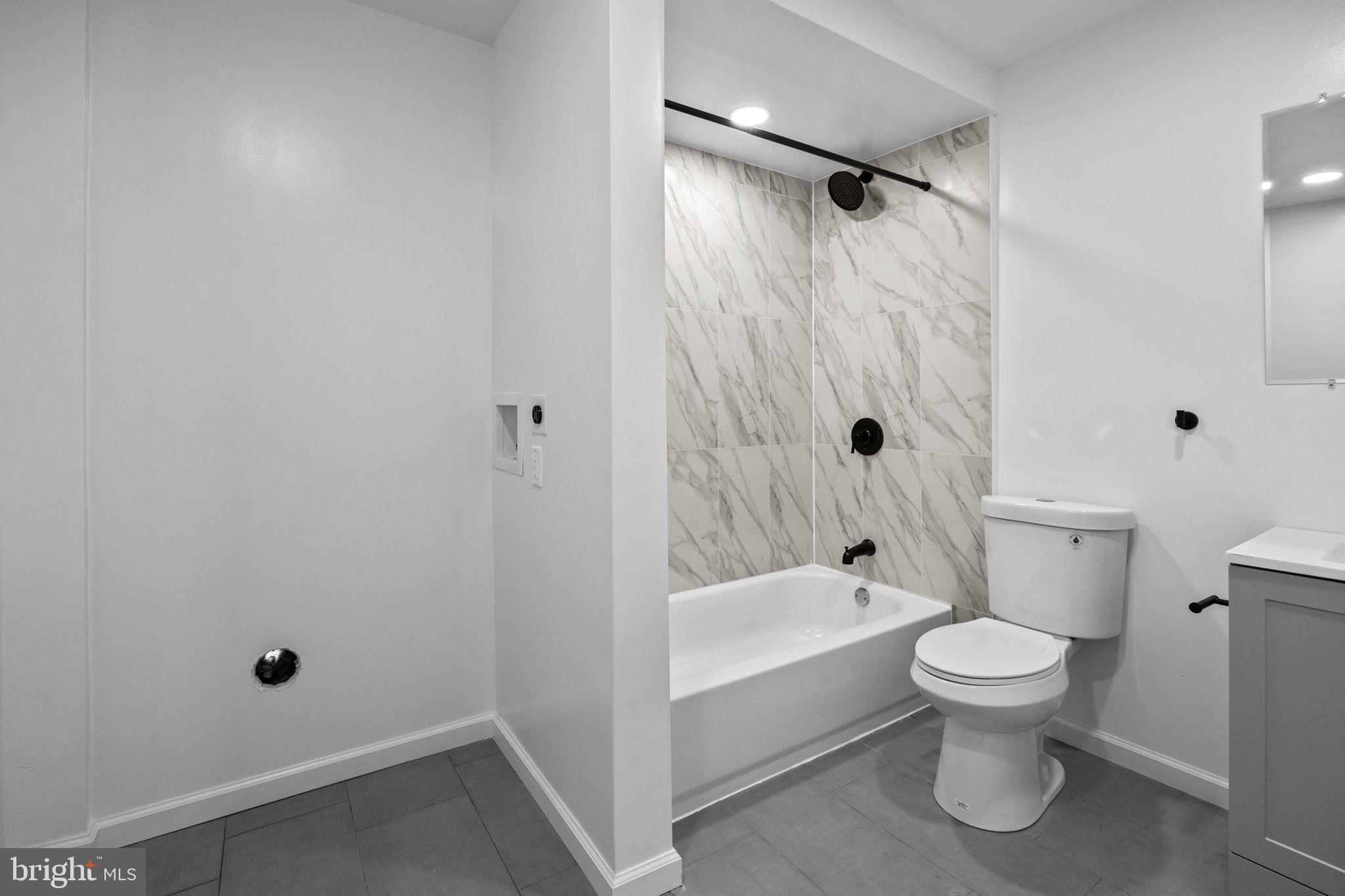 RED CEDAR HILL - Residential