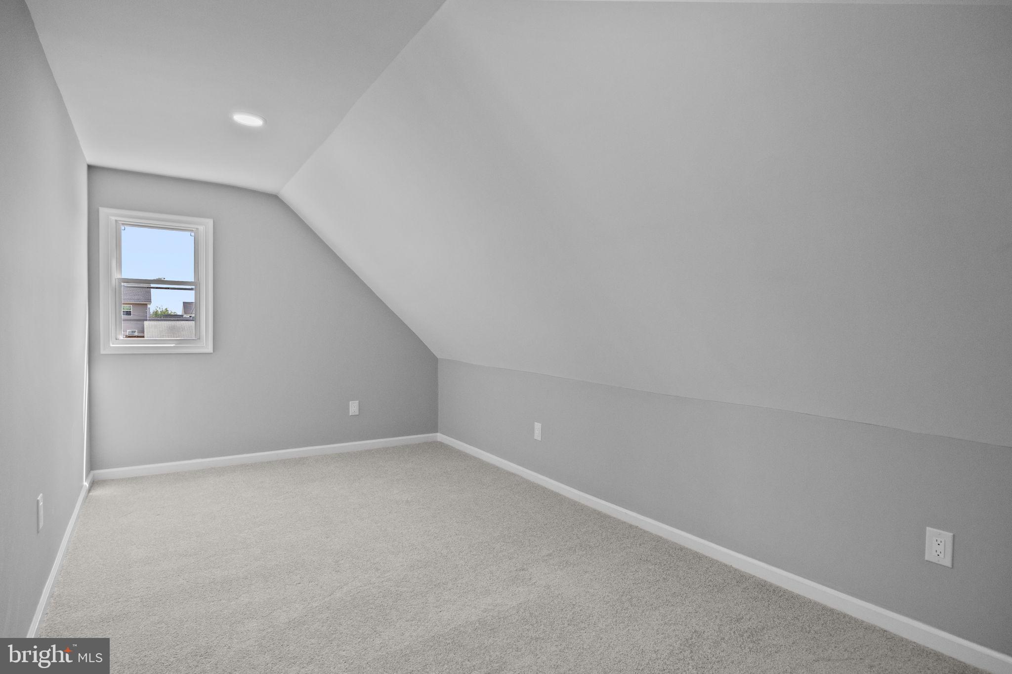 RED CEDAR HILL - Residential