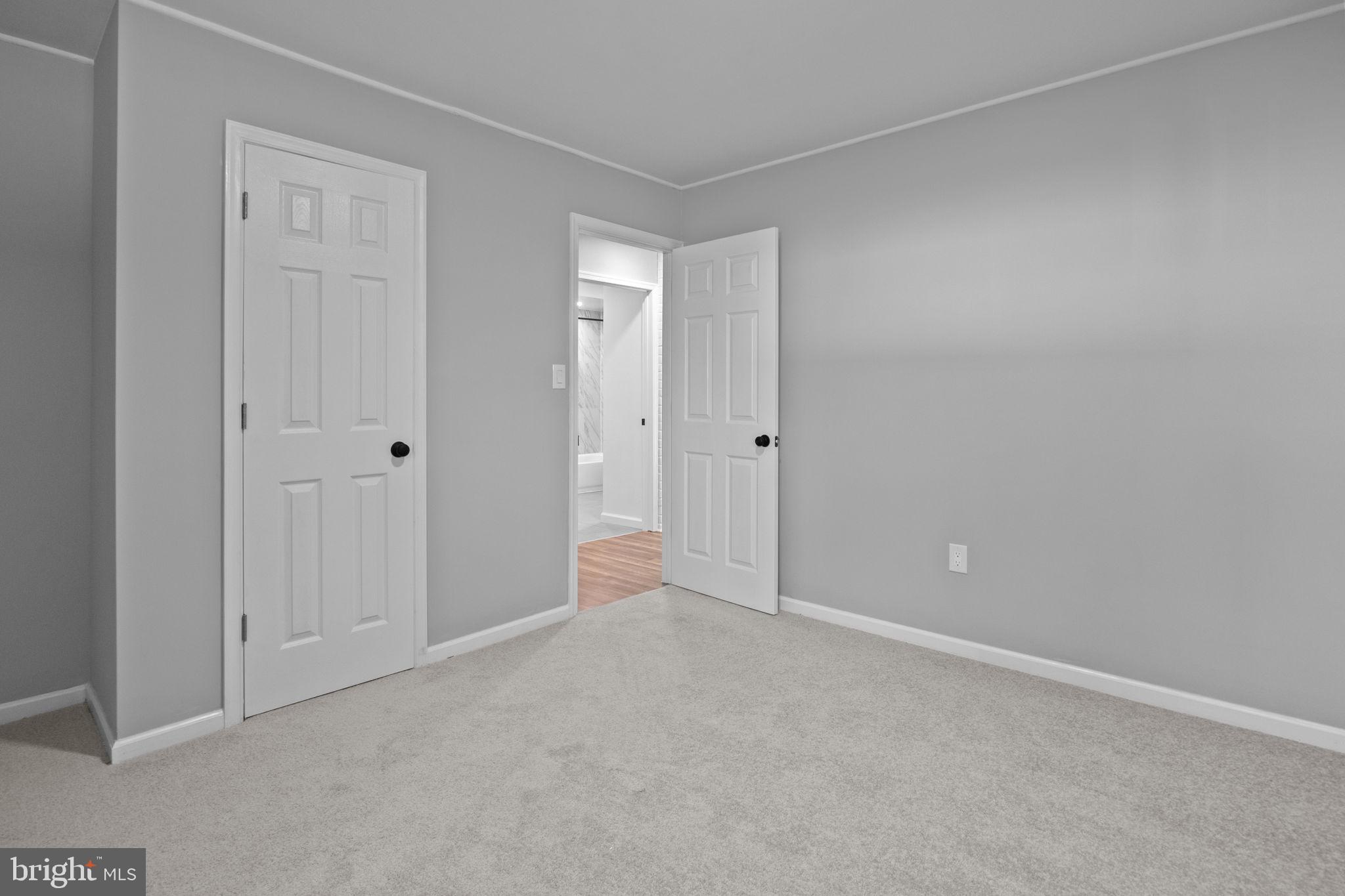 RED CEDAR HILL - Residential