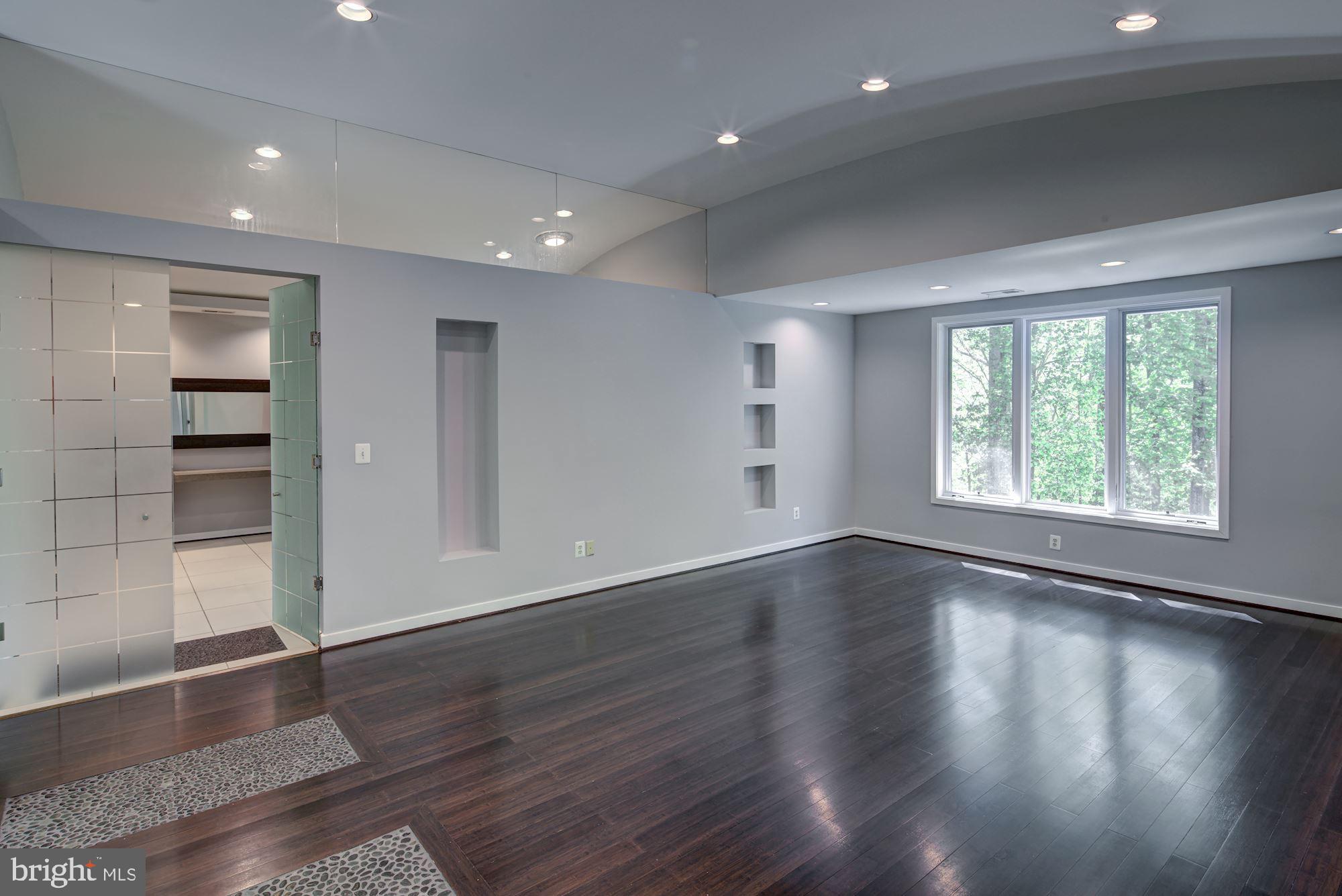 AVENEL - Residential