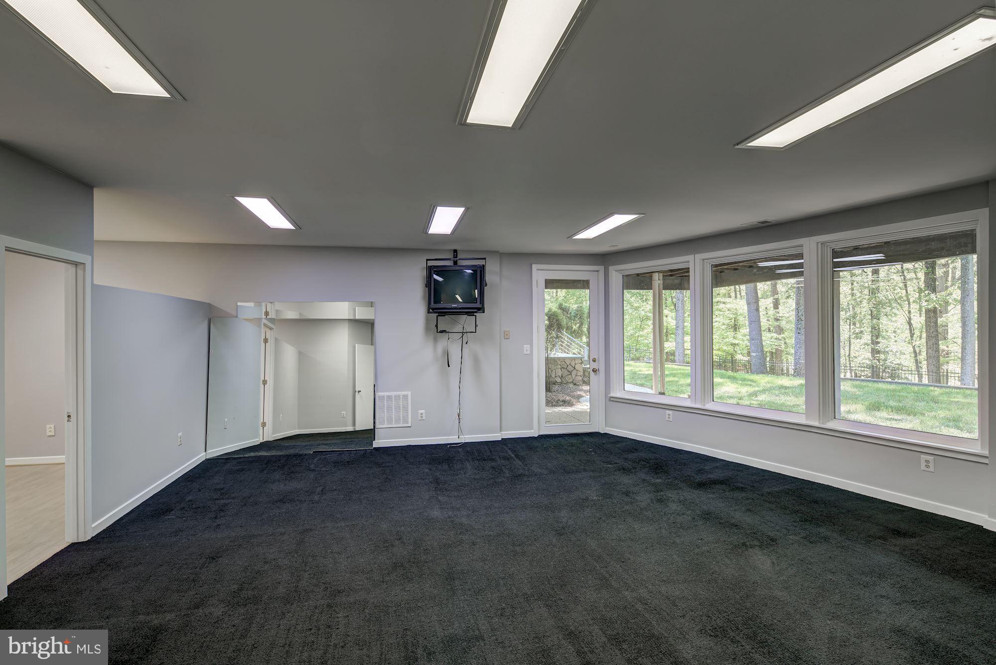 AVENEL - Residential