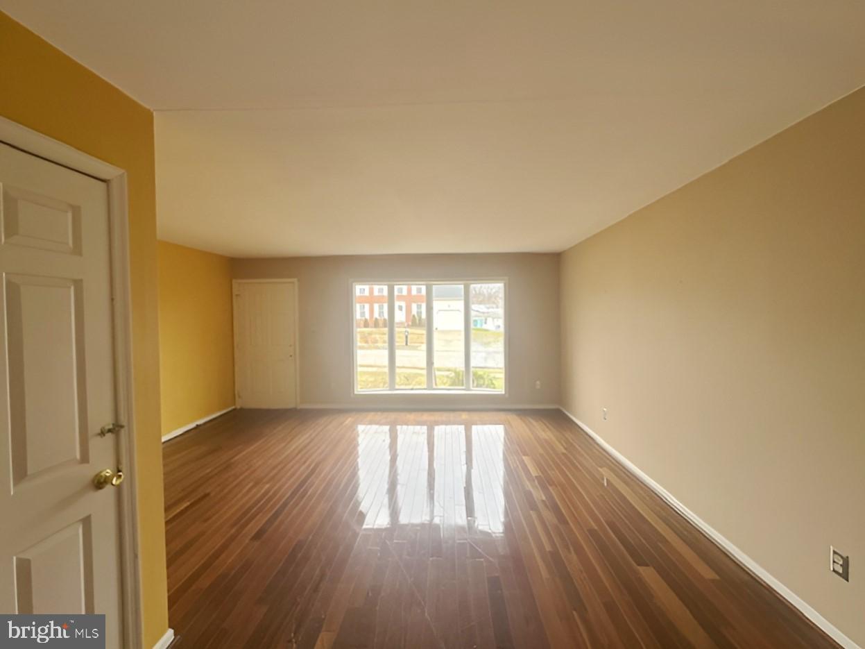 DAYBREAK ESTATES - Residential