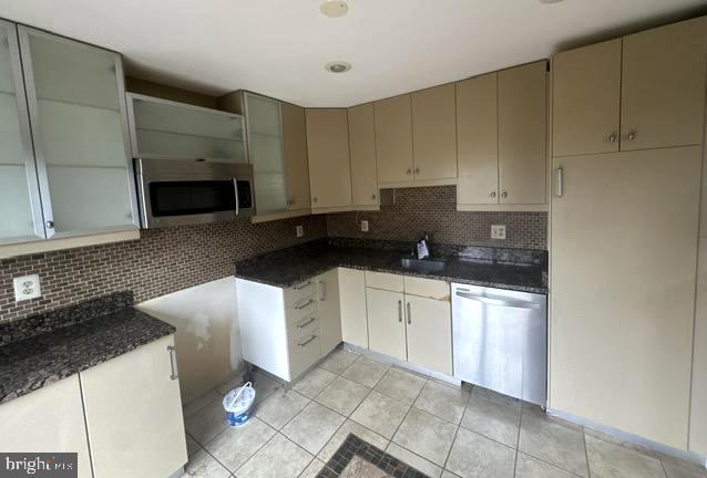 DAYBREAK ESTATES - Residential