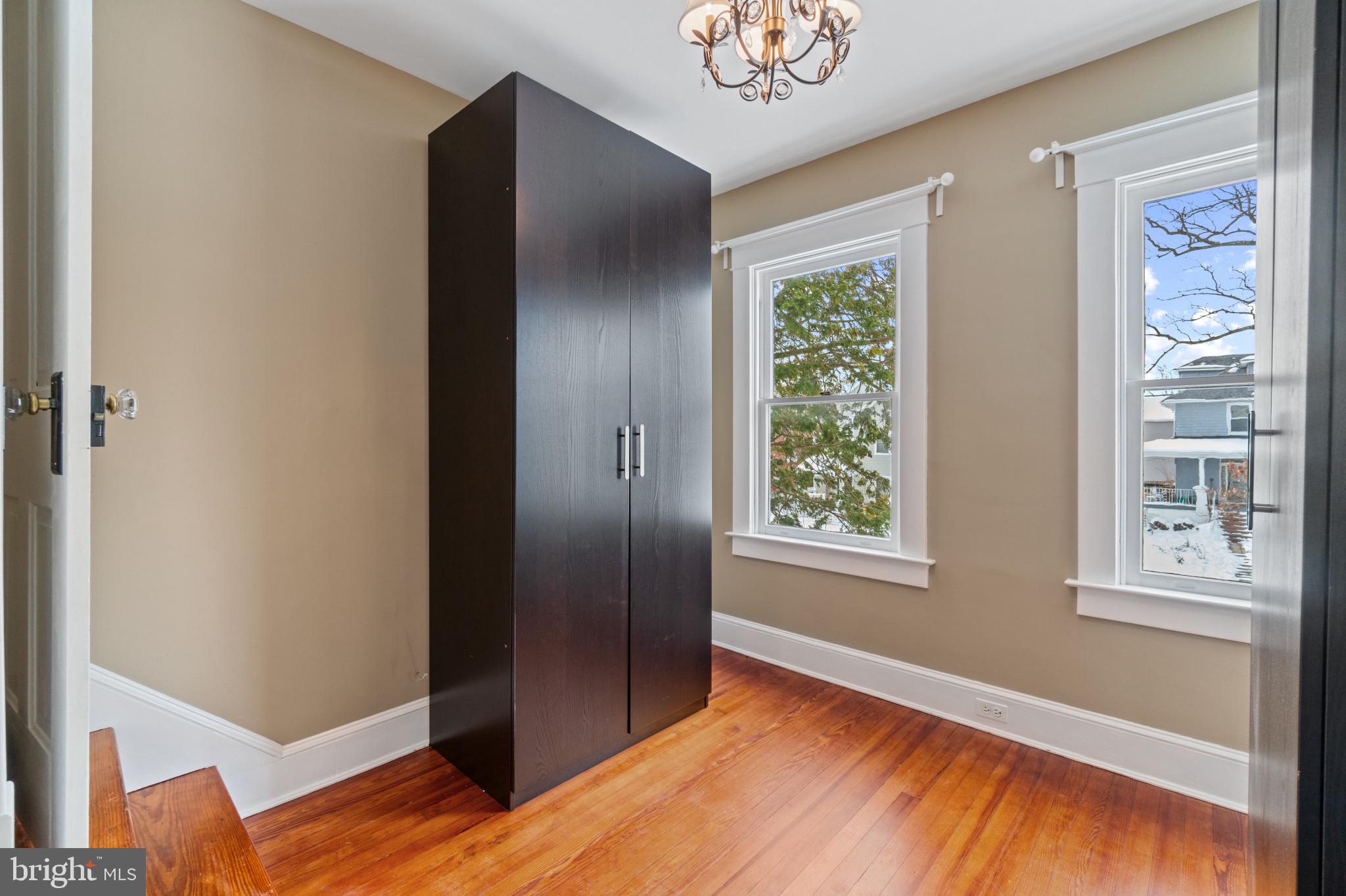 KENWOOD PARK - Residential