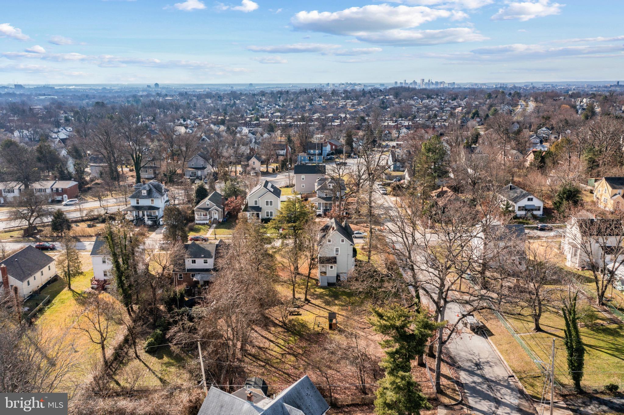KENWOOD PARK - Residential