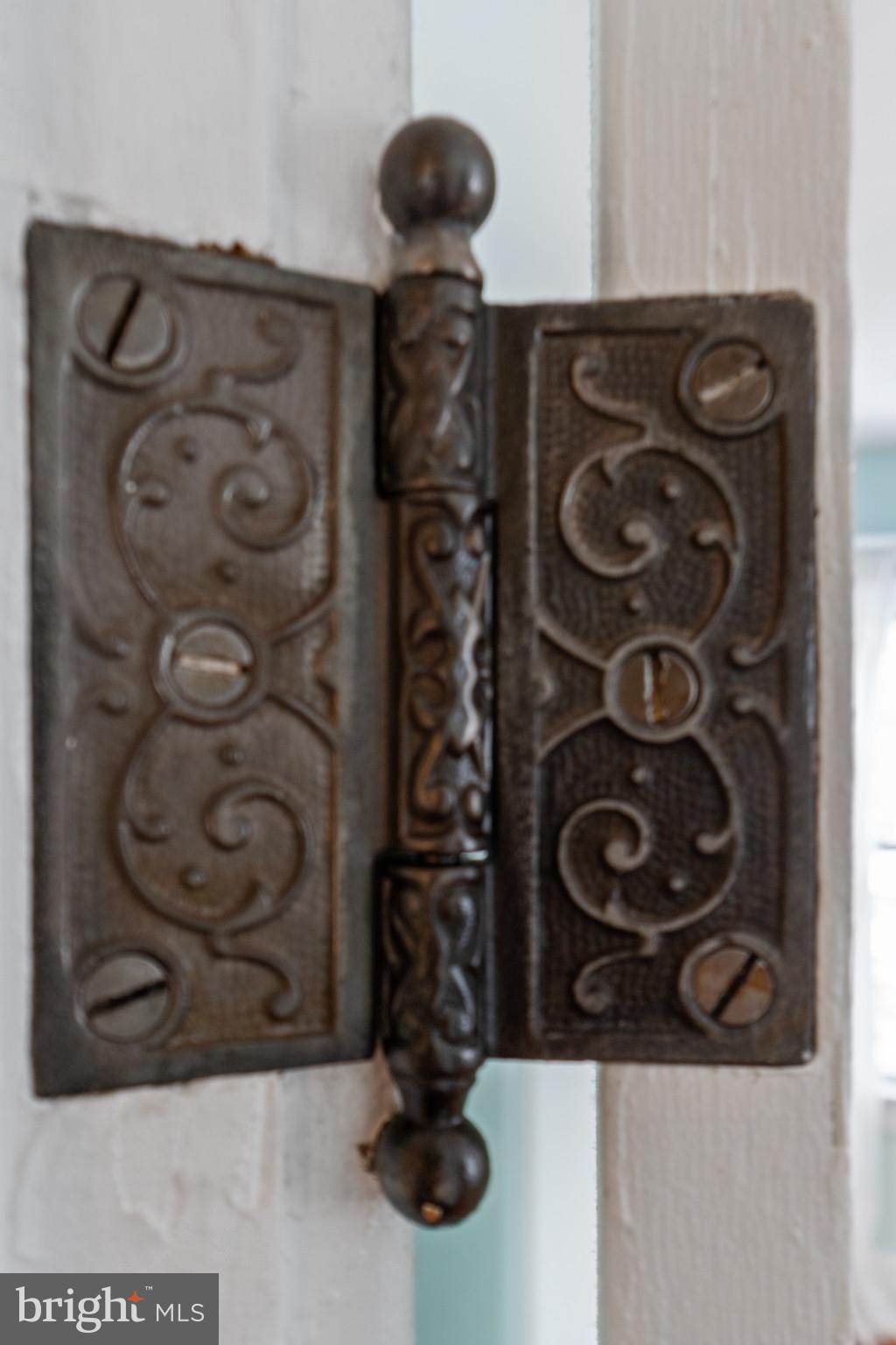 KENWOOD PARK - Residential