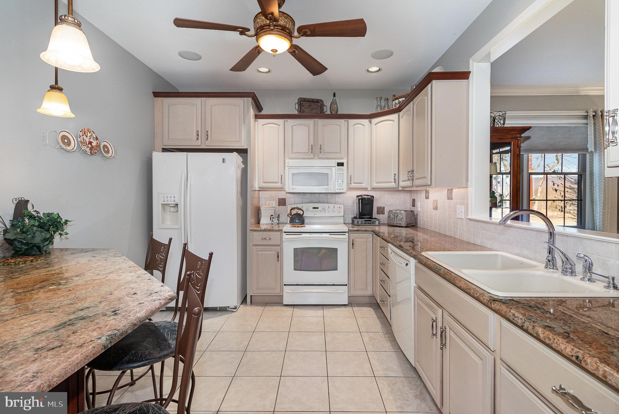 GRANDON FARMS - Residential