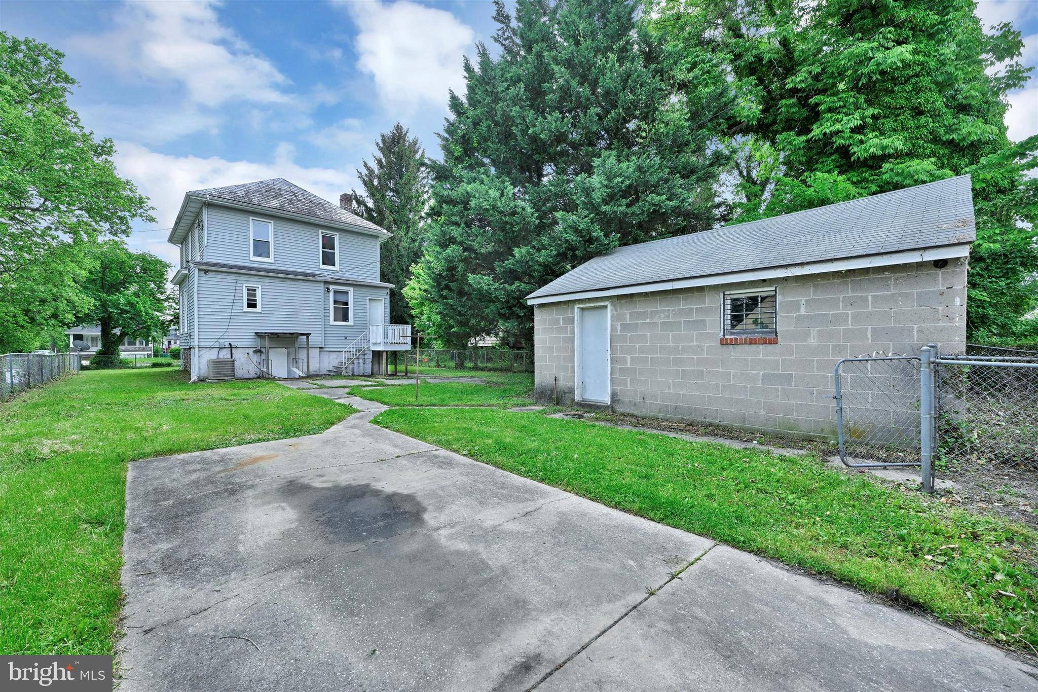 GWYNN OAK - Residential