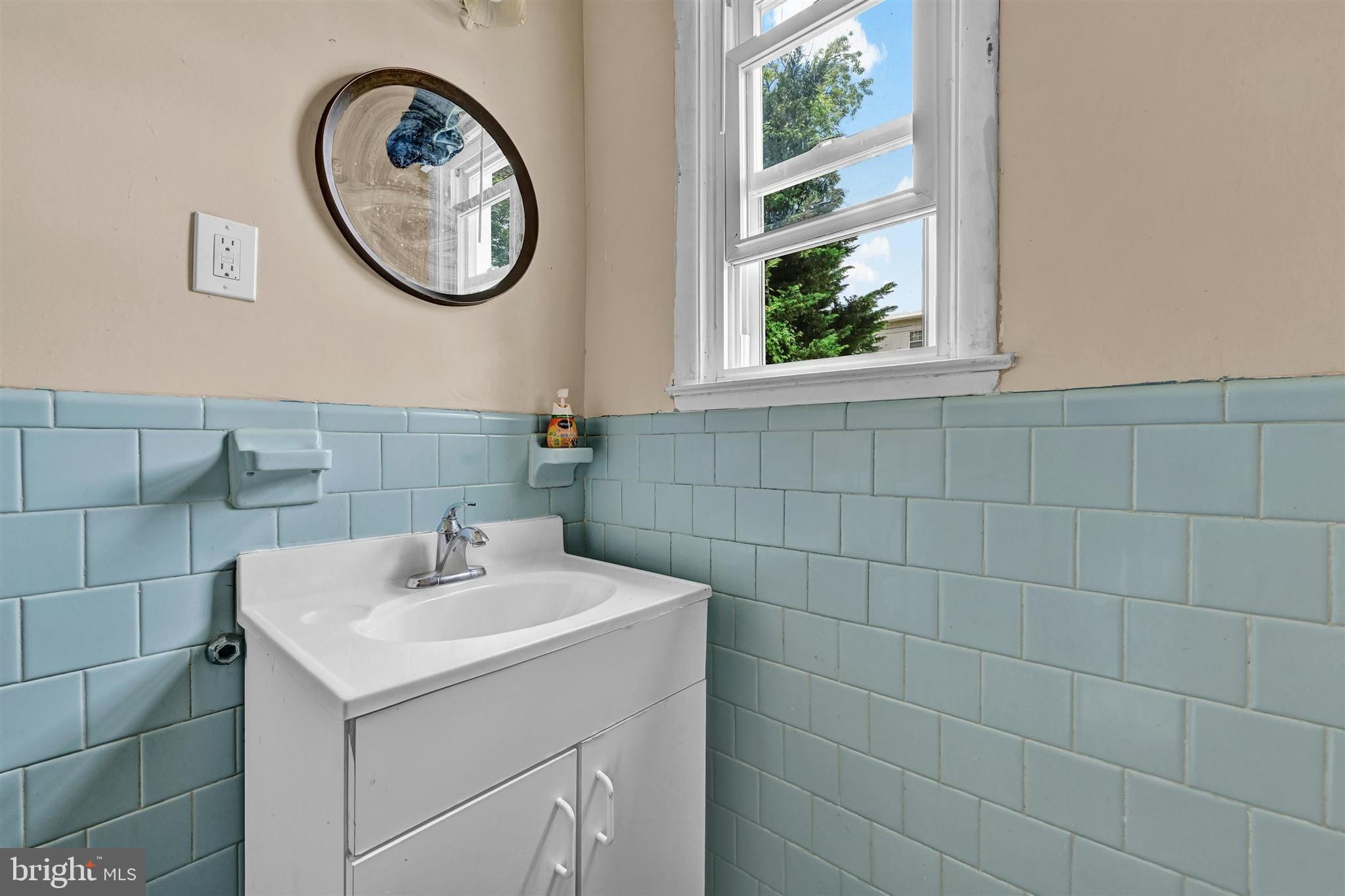 GWYNN OAK - Residential